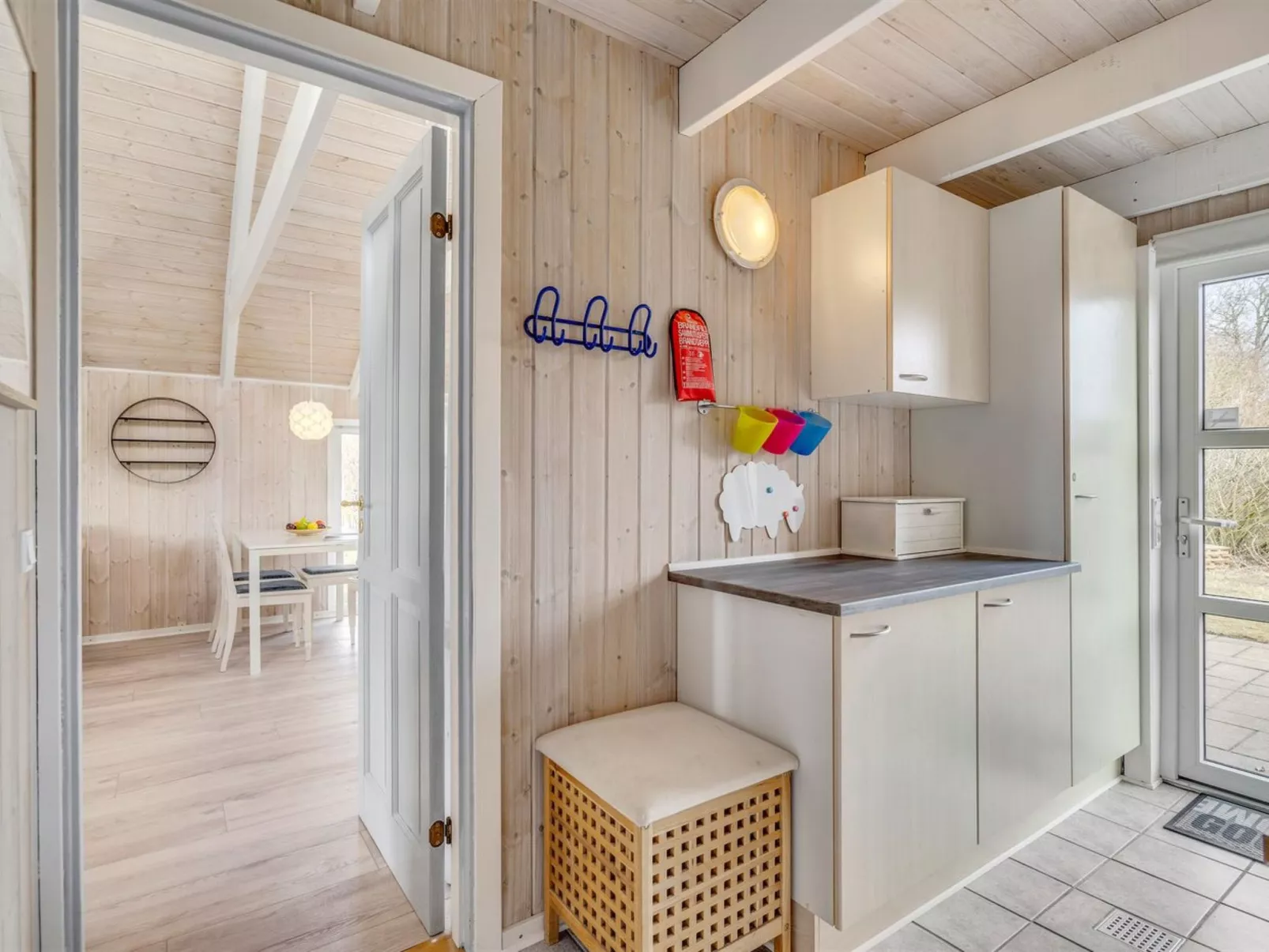 "Gudmundine" - 350m to the fjord-Binnen