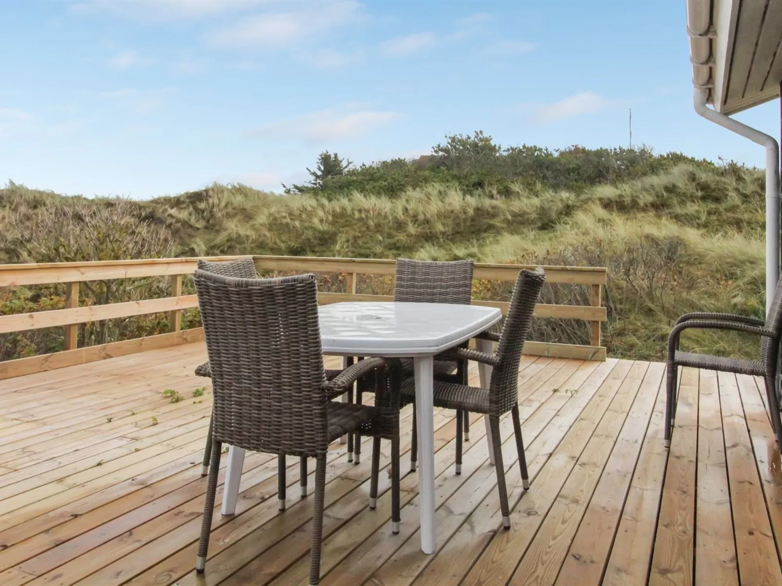 "Ami" - 200m from the sea-Buiten