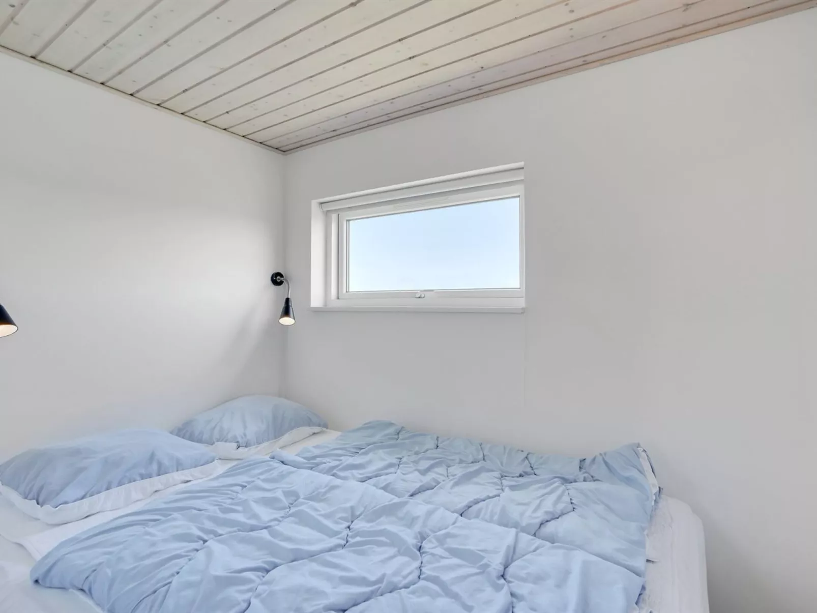 "Vitori" - 800m from the sea-Binnen