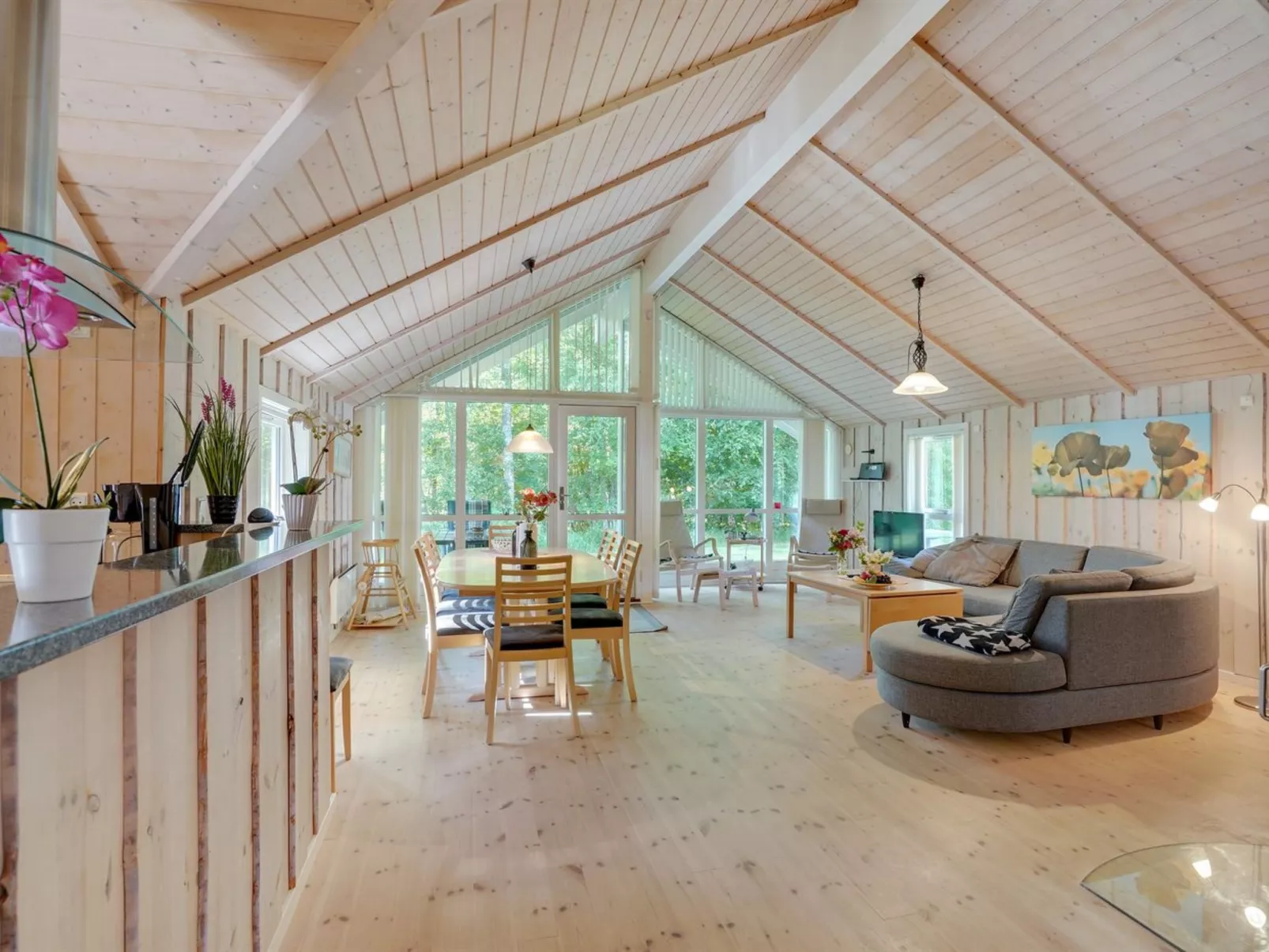 "Elita" - 1.7km from the sea-Binnen