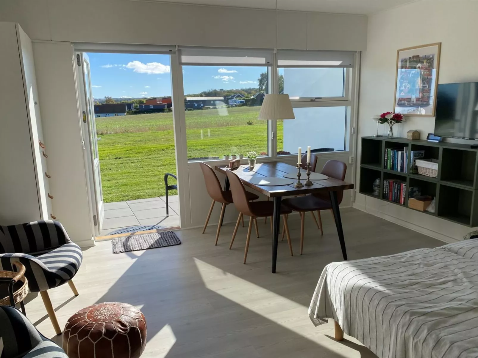 "Roger" - 400m from the sea-Binnen