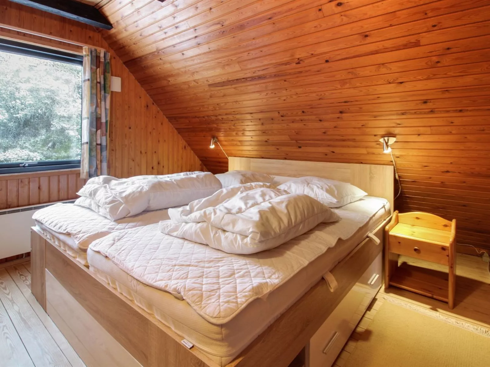 "Vendela" - 2.5km from the sea-Binnen