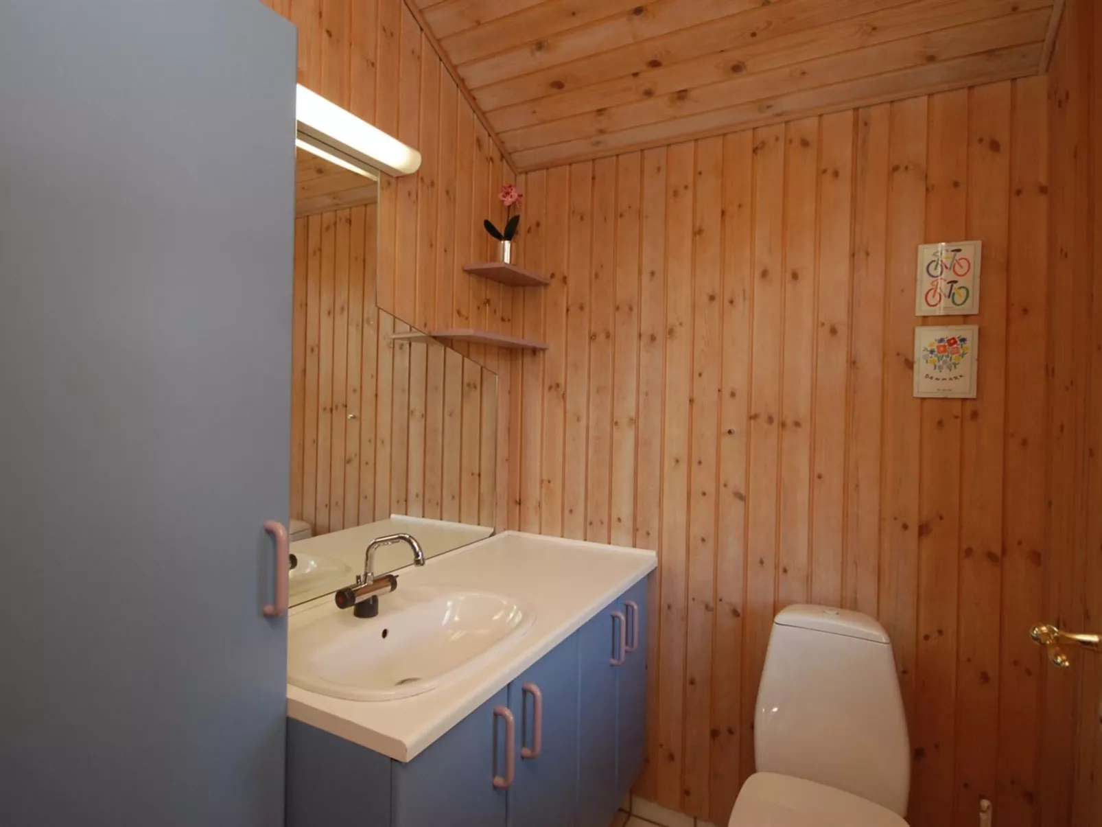 "Jaakob" - 4km from the sea-Binnen