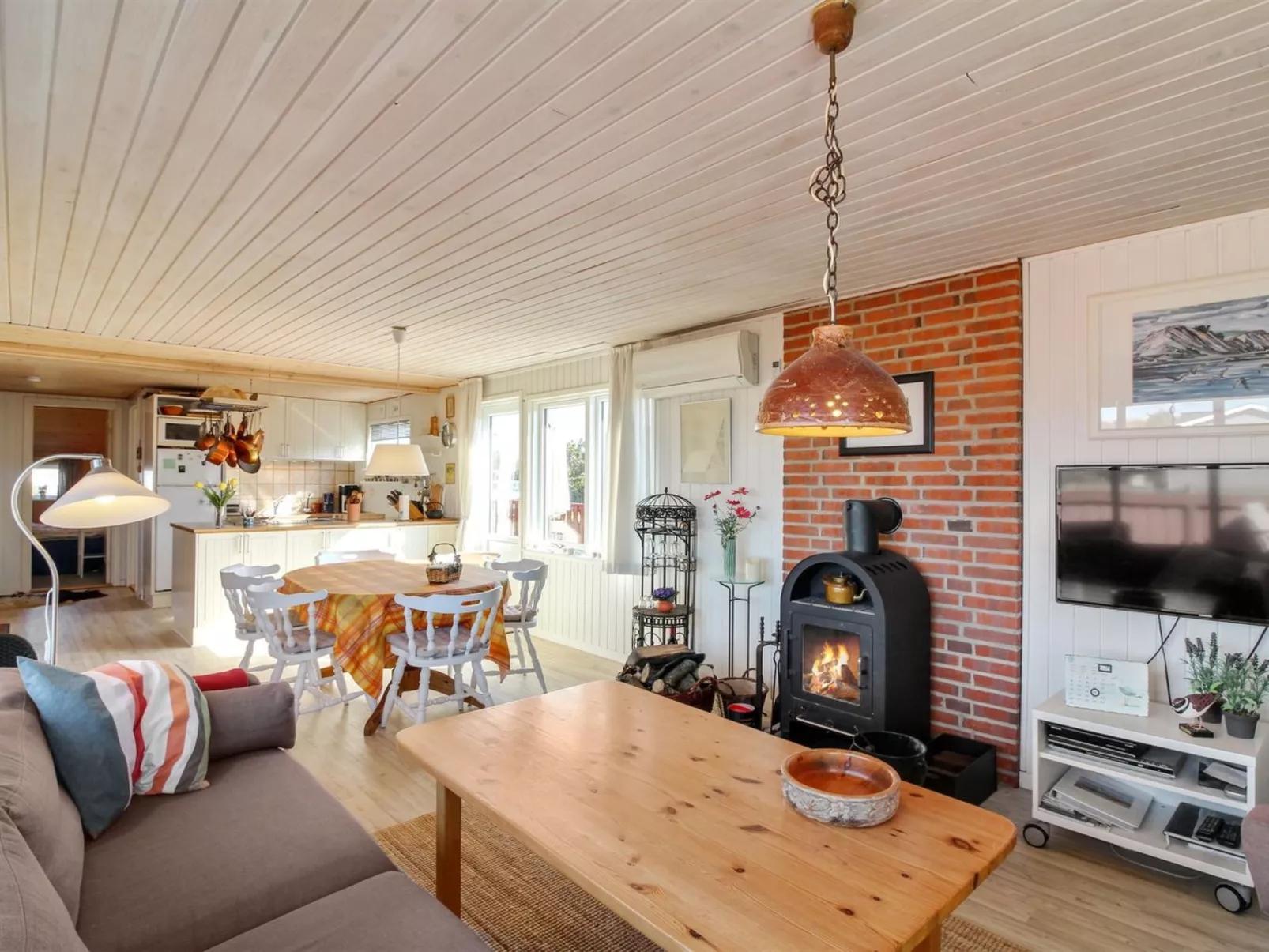 "Fiene" - 300m from the sea-Binnen