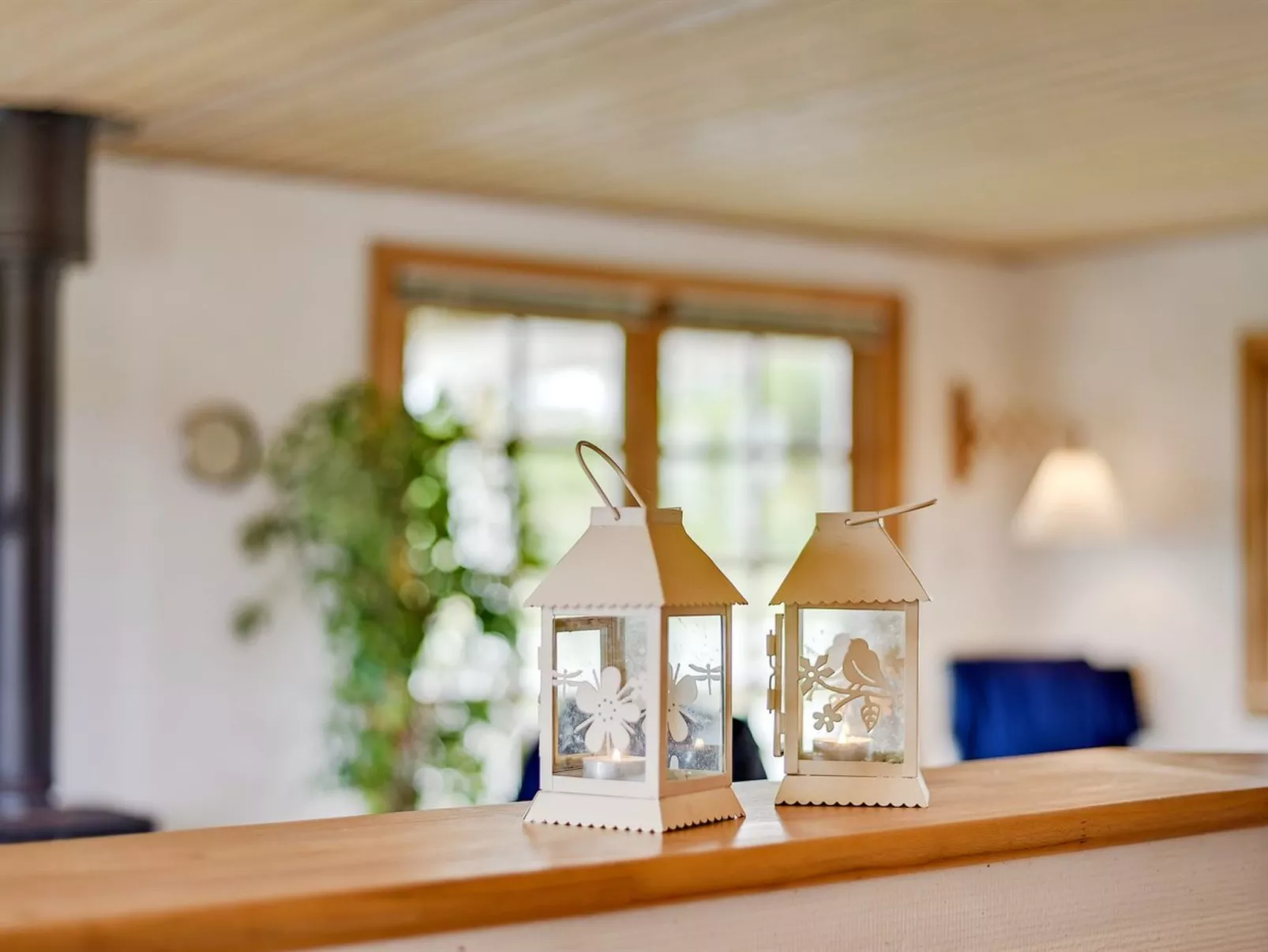 "Dortea" - 600m from the sea-Binnen