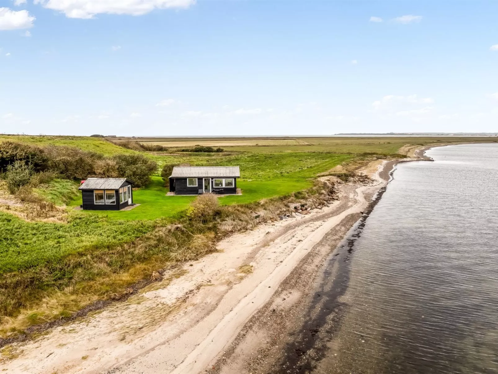 "Thorge" - 75m to the fjord-Buiten