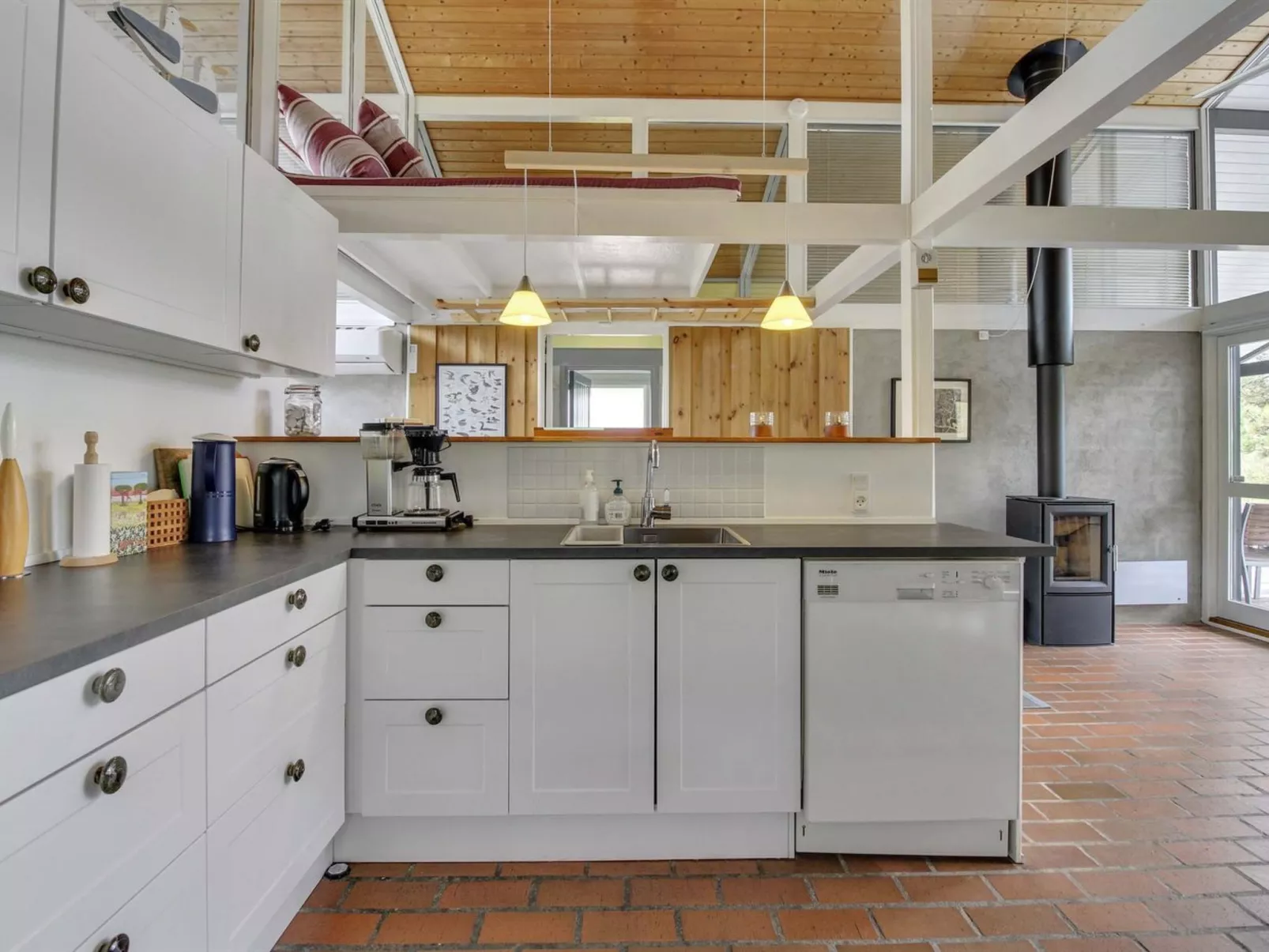 "Alin" - 600m from the sea-Binnen