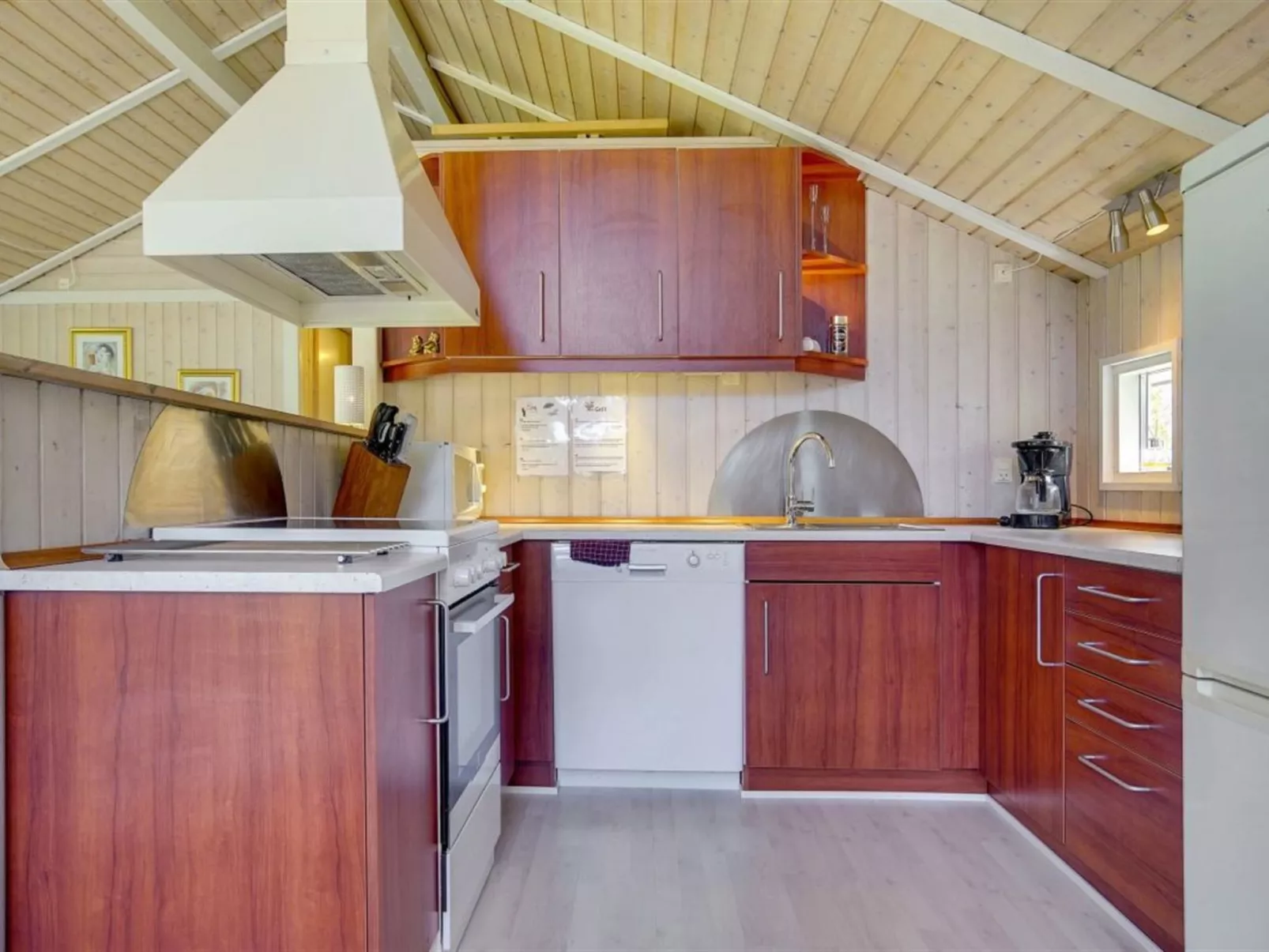 "Wegher" - 650m from the sea-Binnen