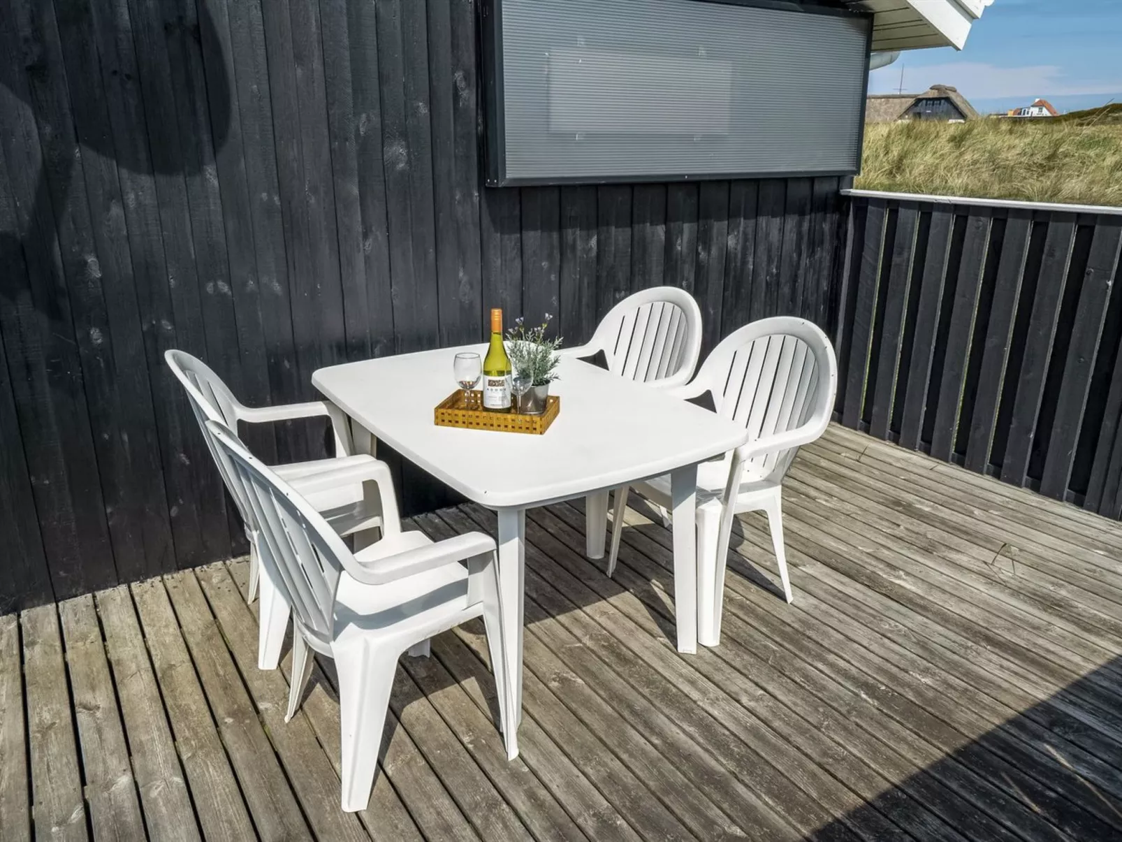 "Emppu" - 400m from the sea-Buiten