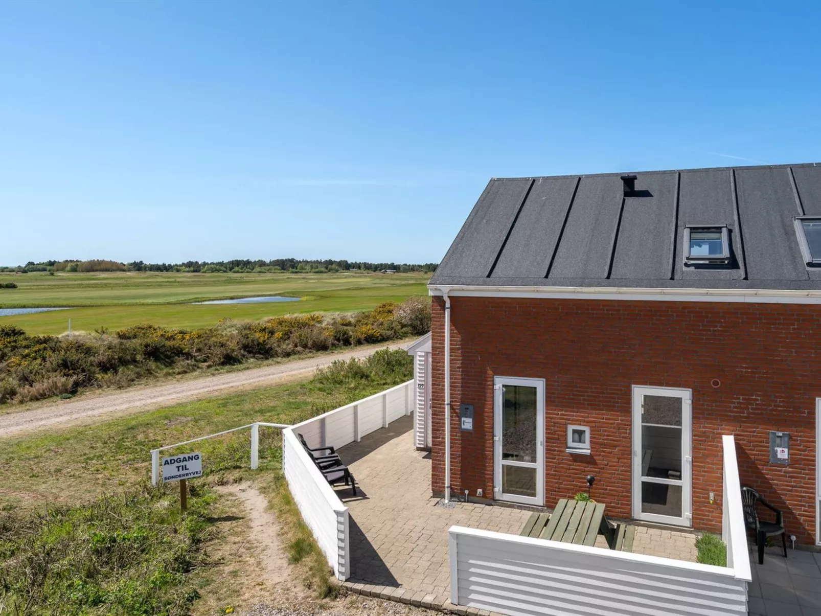 "Gerharde" - 2.3km from the sea-Buiten