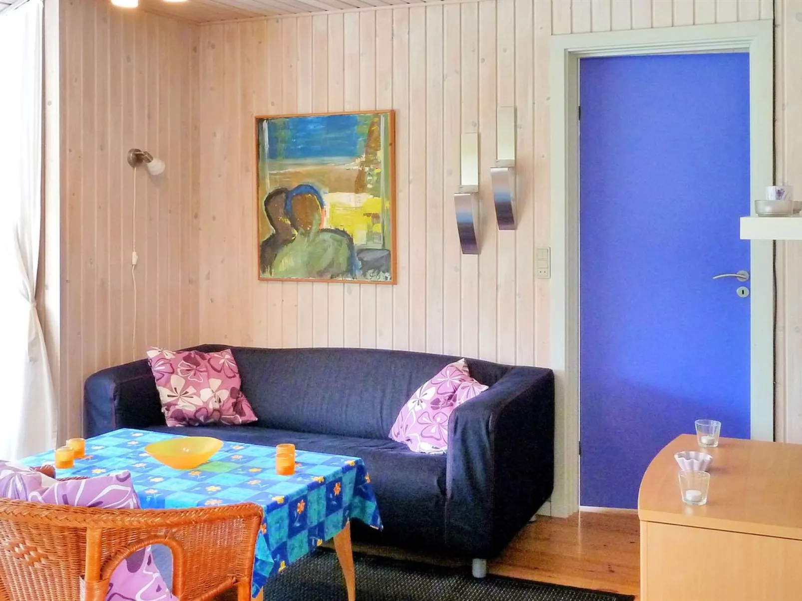 "Jouko" - 400m from the sea-Binnen