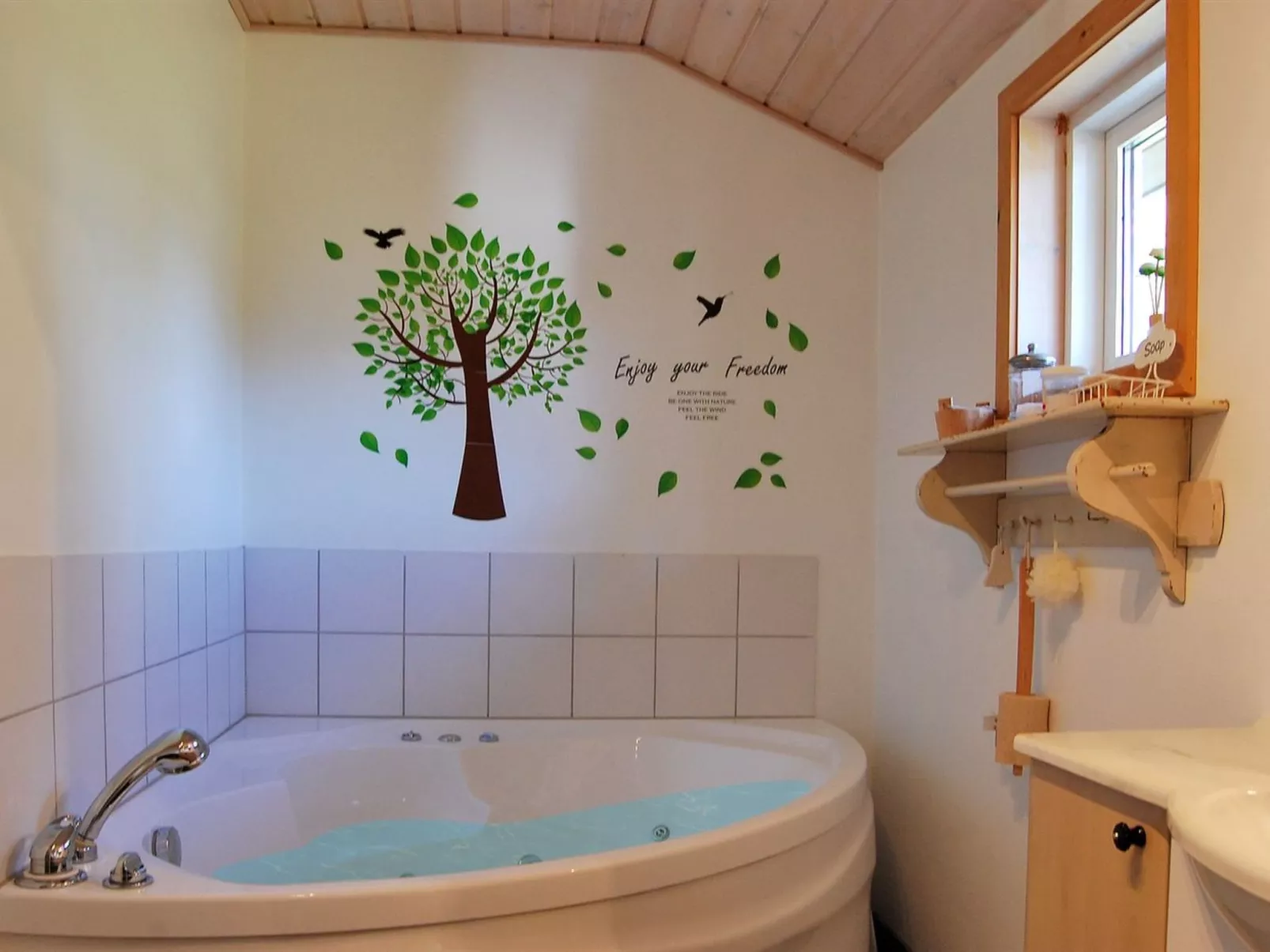 "Alfride" - 350m from the sea-Binnen