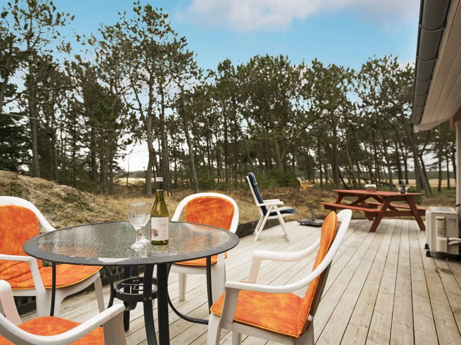 "Tove" - 1.5km from the sea-Buiten