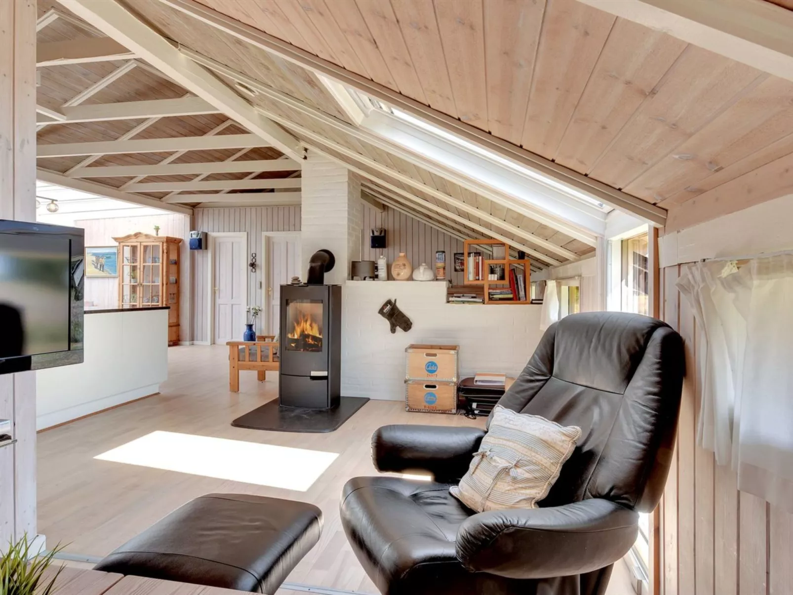 "Suncica" - 700m from the sea-Binnen