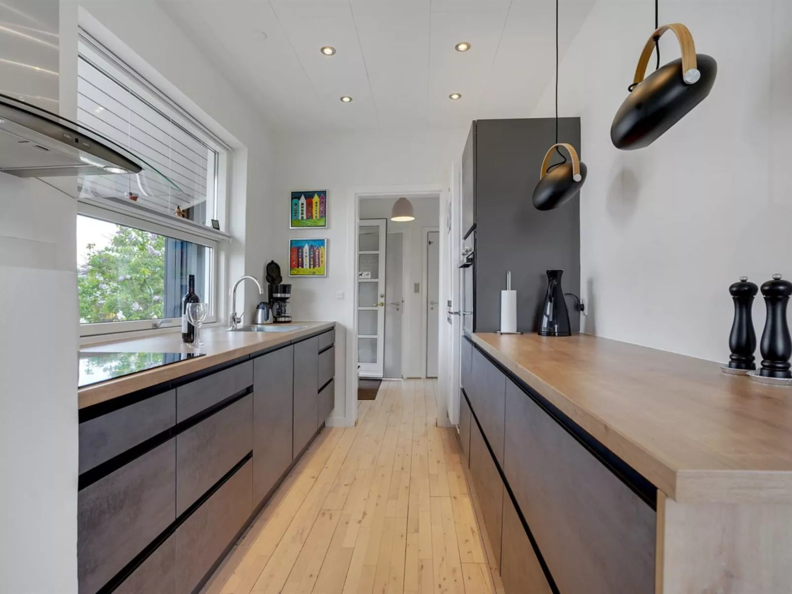 "Kurt" - 600m from the sea-Binnen