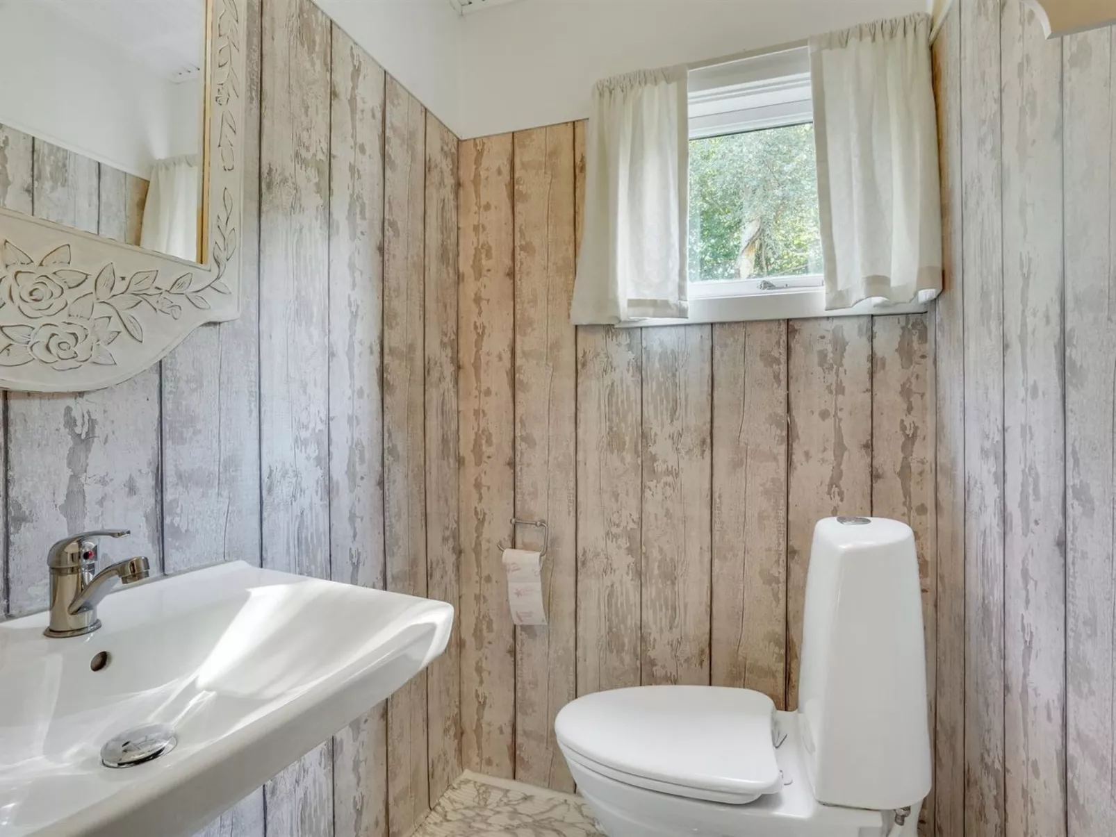 "Rahilka" - 700m from the sea-Binnen