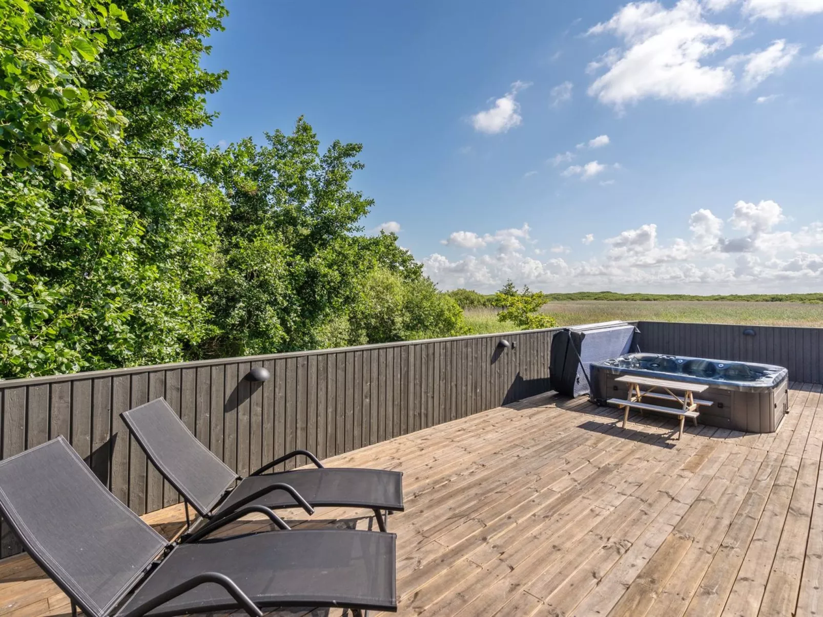 "Jonna" - 700m from the sea-Buiten