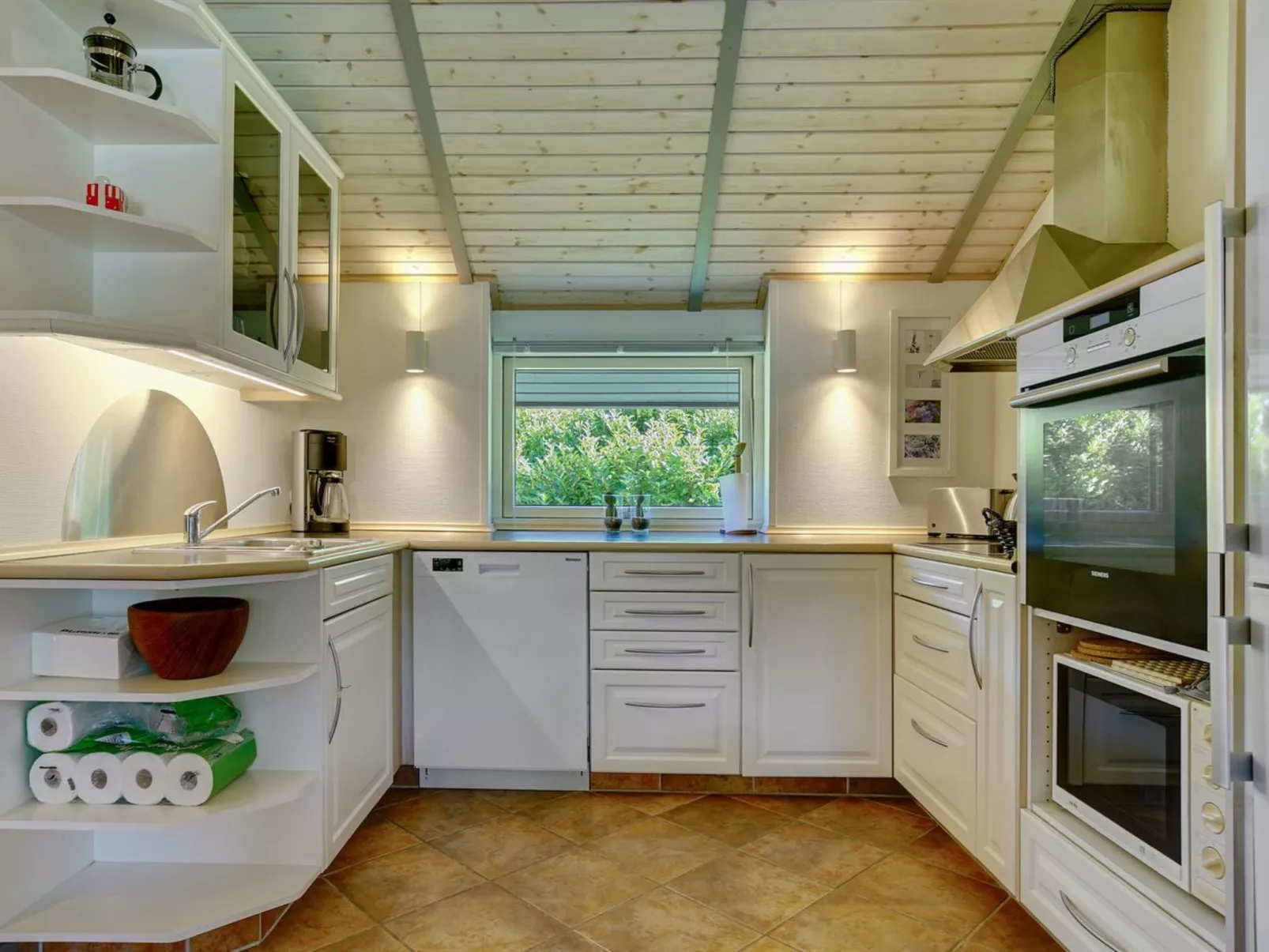 "Sida" - 600m from the sea-Binnen