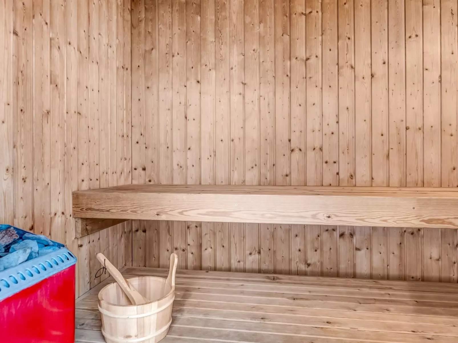 "Gudmar" - 500m from the sea-Binnen