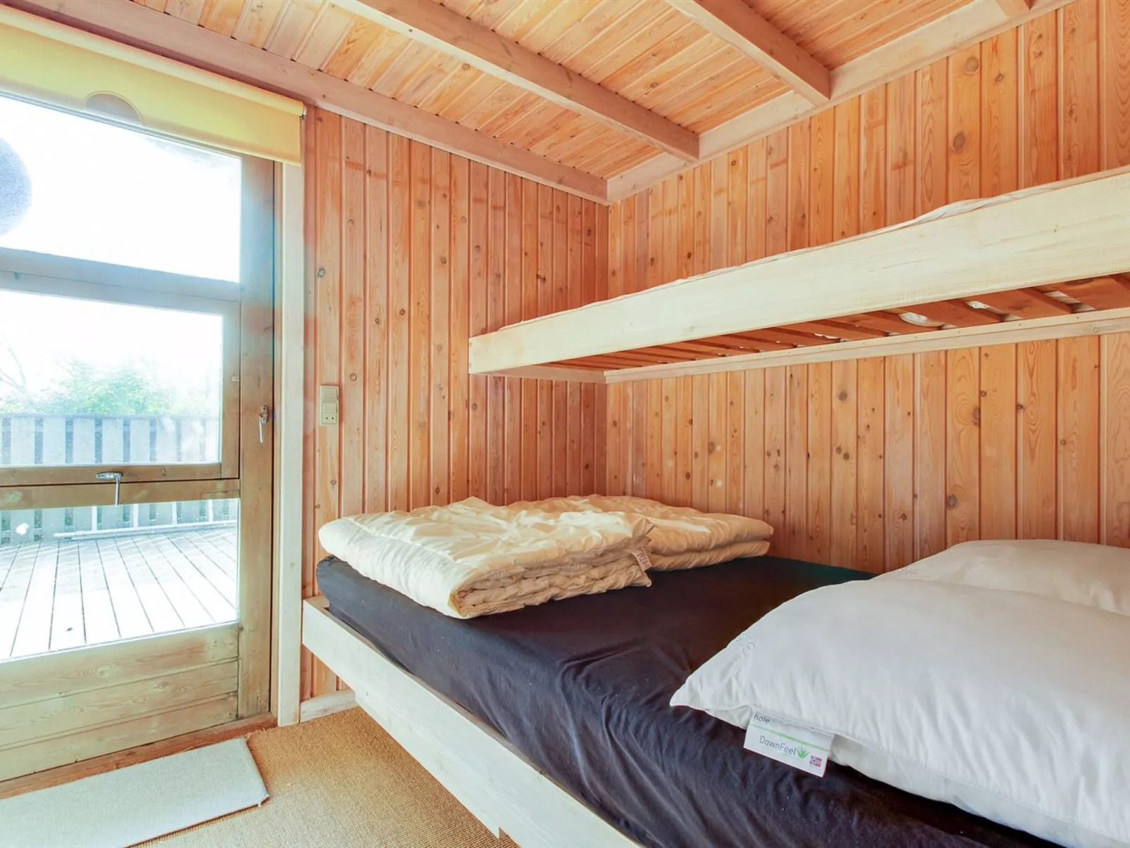 "Aiva" - 1.5km from the sea-Binnen