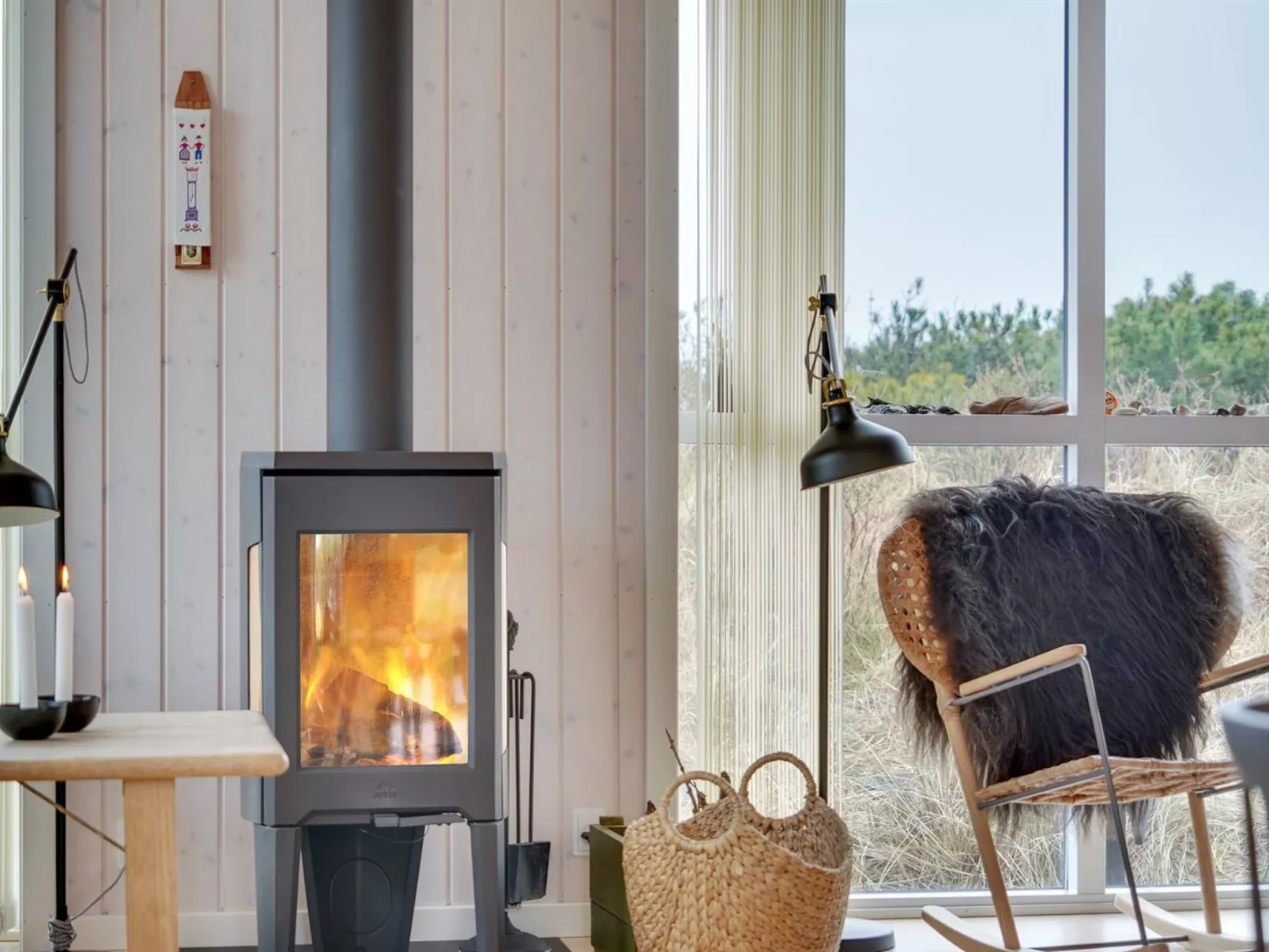 "Marthine" - 200m from the sea-Binnen