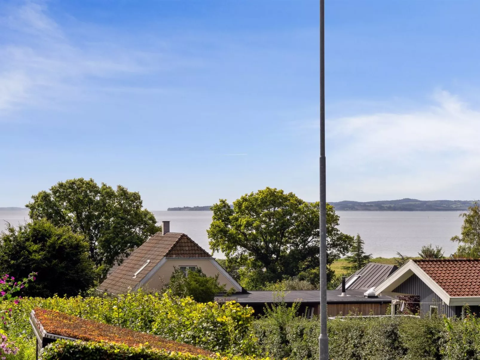 "Øgoti" - 250m from the sea-Buiten