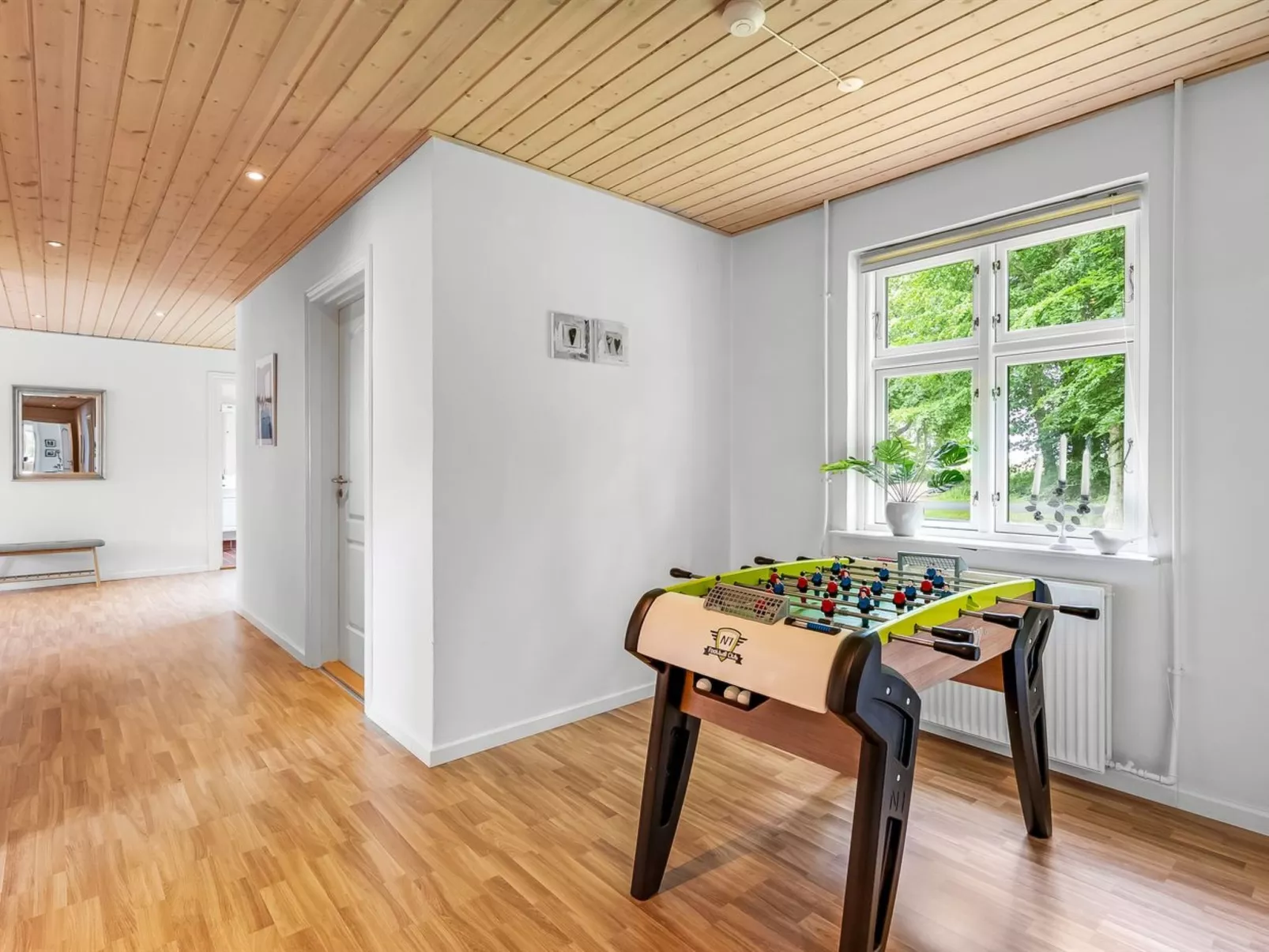 "Eini" - 4.5km from the sea-Binnen