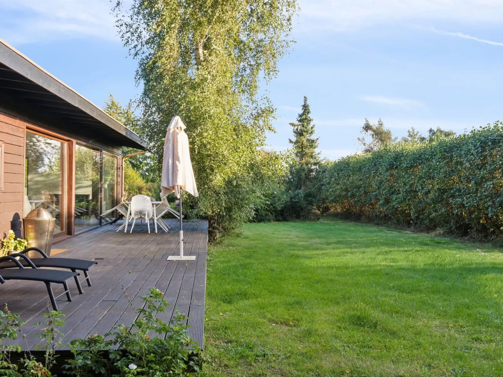 "Erikka" - 300m to the fjord-Buiten