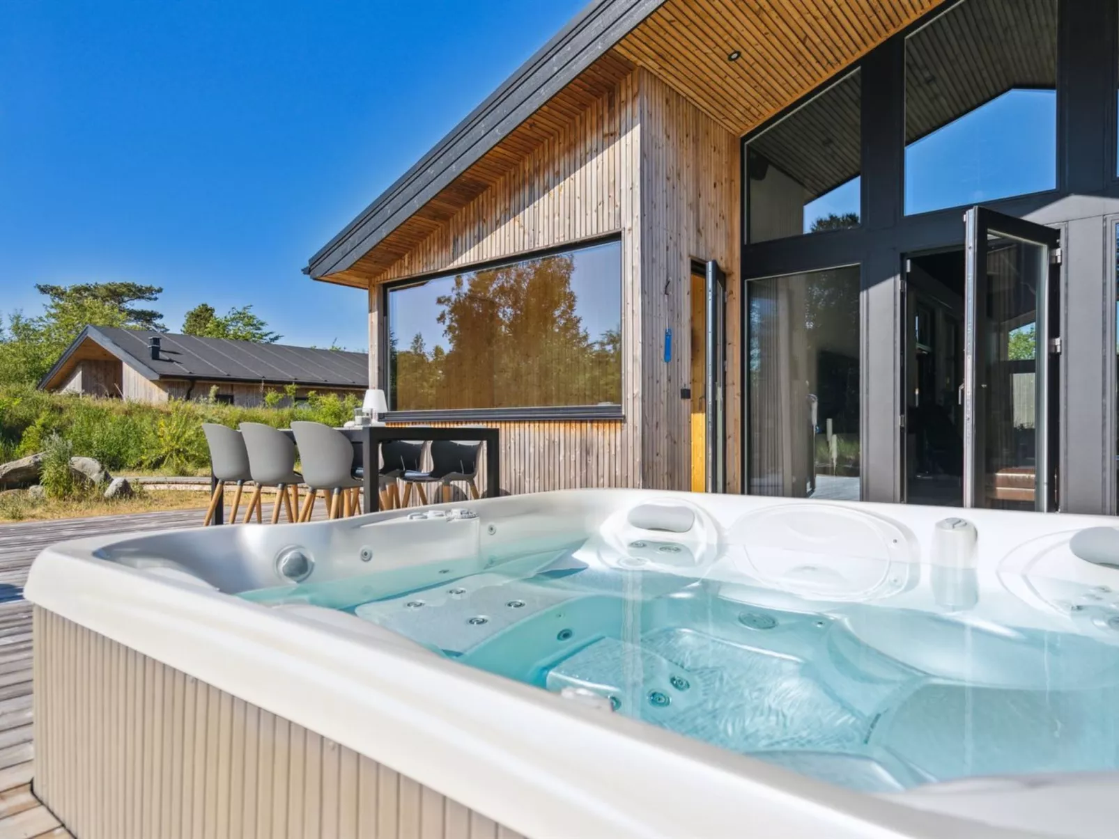 "Anderson" -  from the sea-Binnen