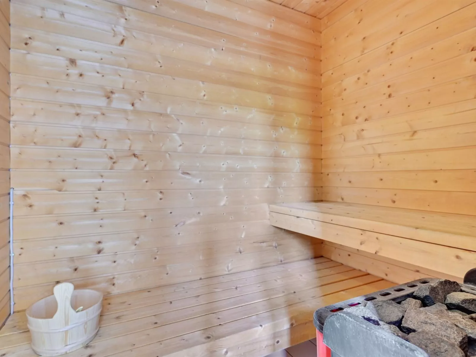 "Gidsken" - 30m from the sea-Binnen