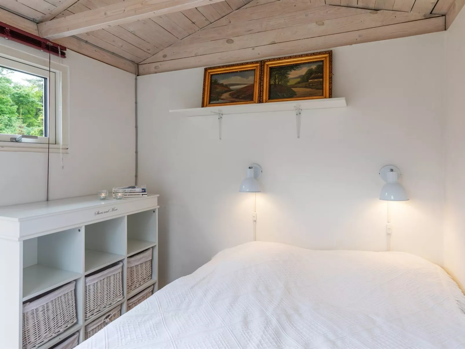 "Anemette" - 100m from the sea-Binnen