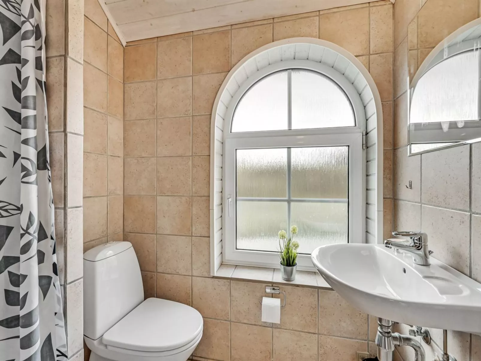 "Sannie" - 450m from the sea-Binnen