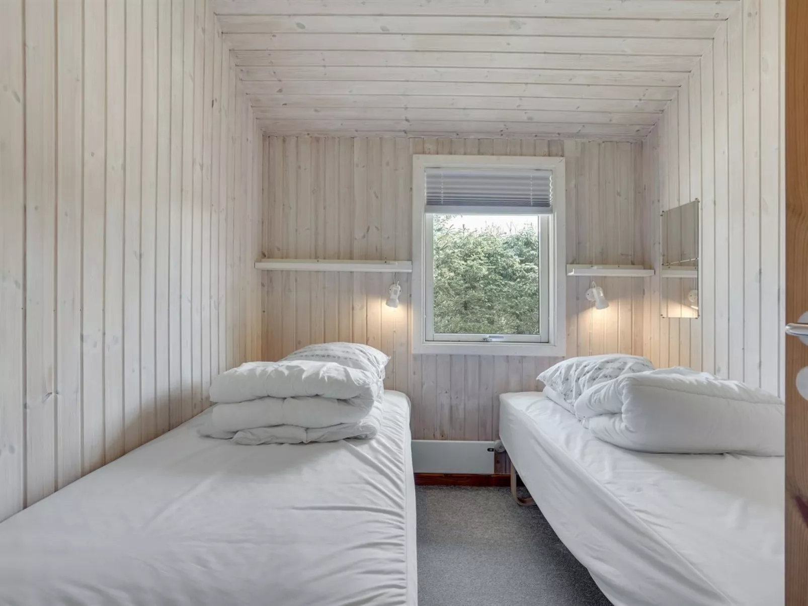 "Sonke" - 500m from the sea-Binnen