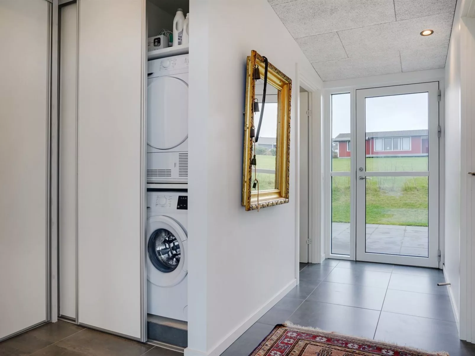 "Anniina" - 200m from the sea-Binnen