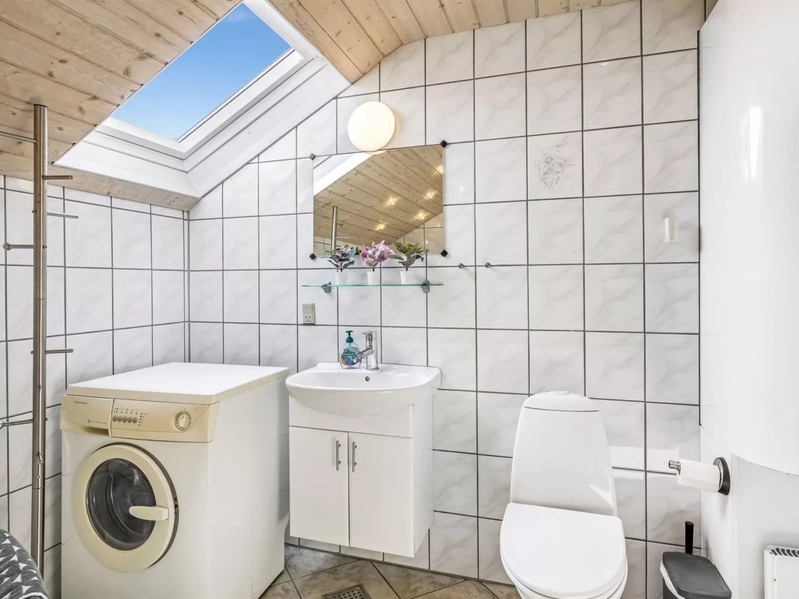 "Sanelma" - 900m from the sea-Binnen