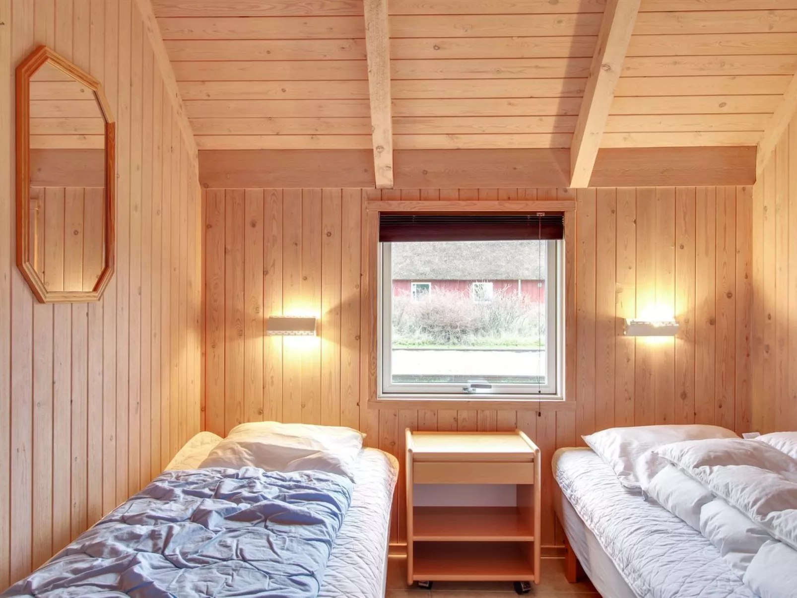 "Hothbrod" - 1.2km from the sea-Binnen