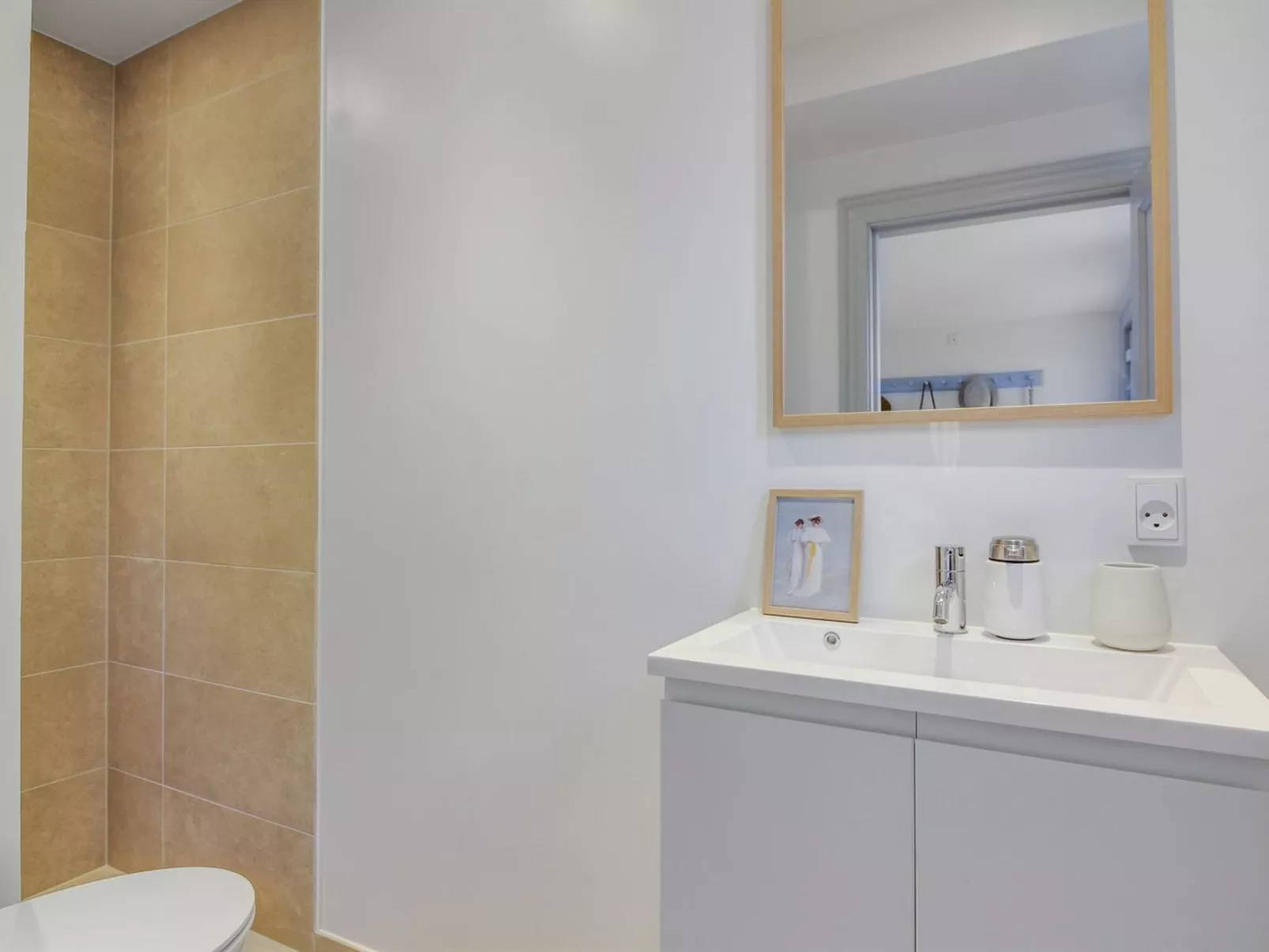 "Elka" - 100m from the sea-Binnen