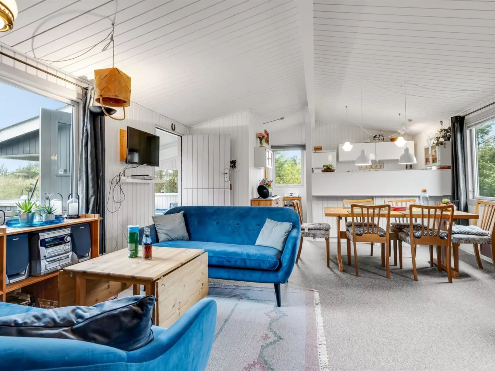 "Gundina" - 2km from the sea-Binnen