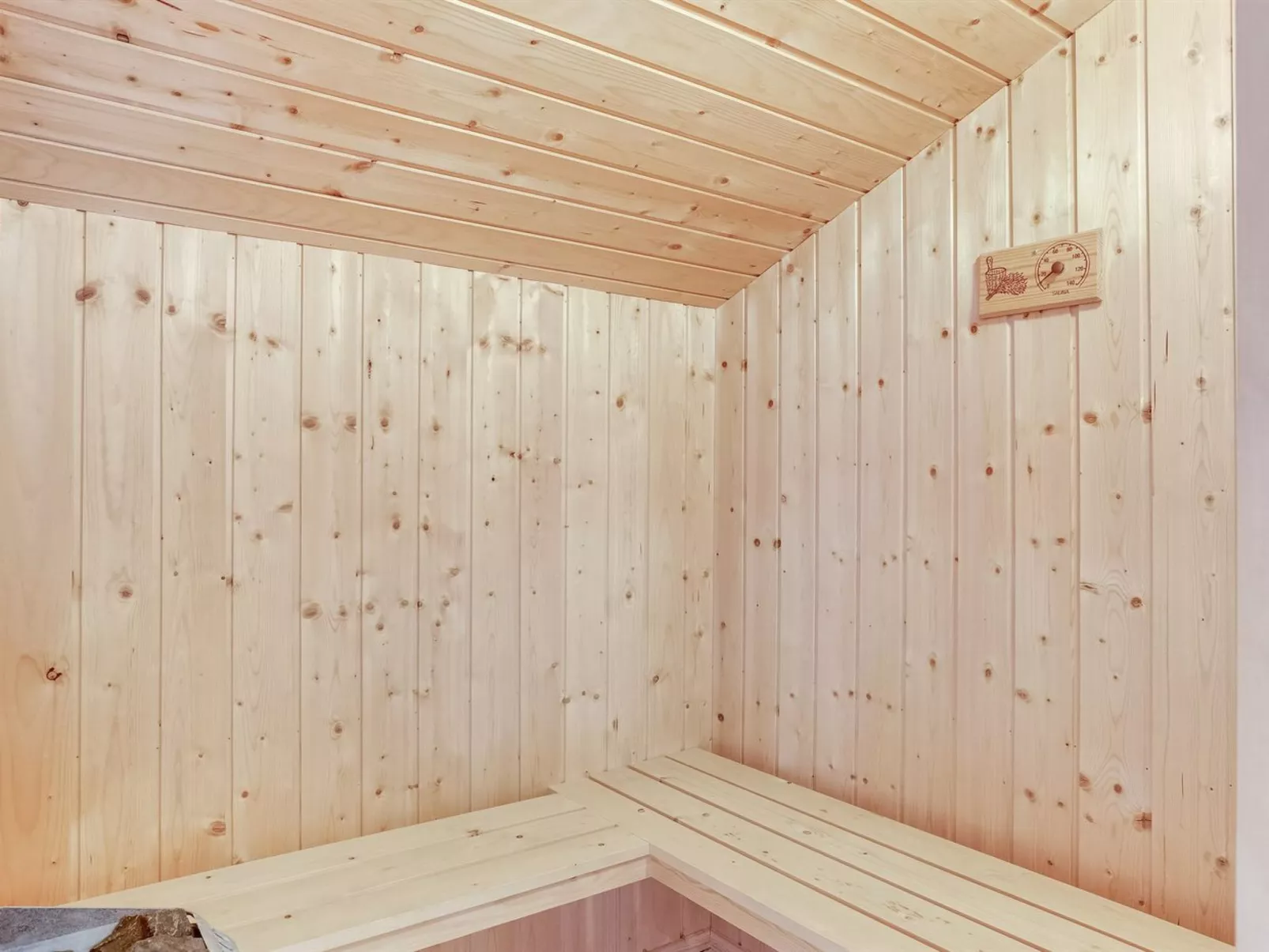 "Thorir" - 542m from the sea-Binnen