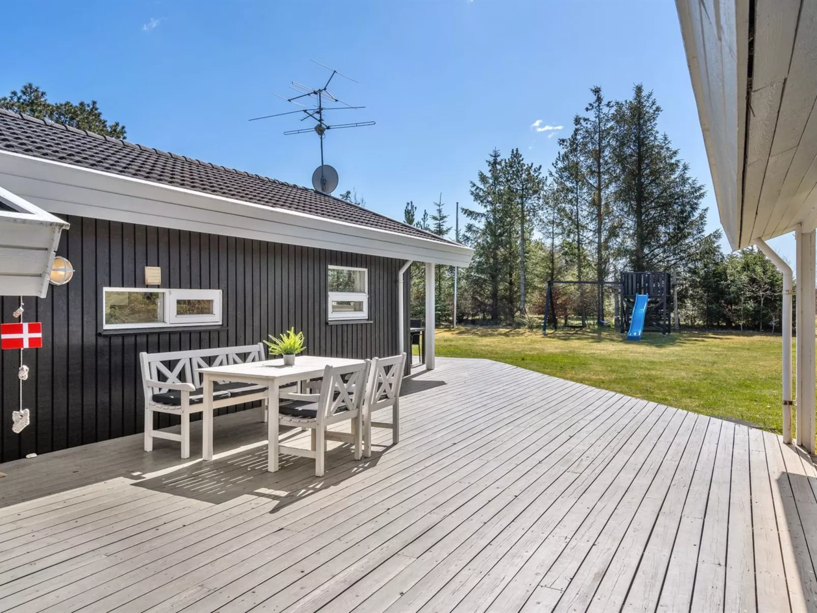 "Akka" - 2km from the sea-Buiten