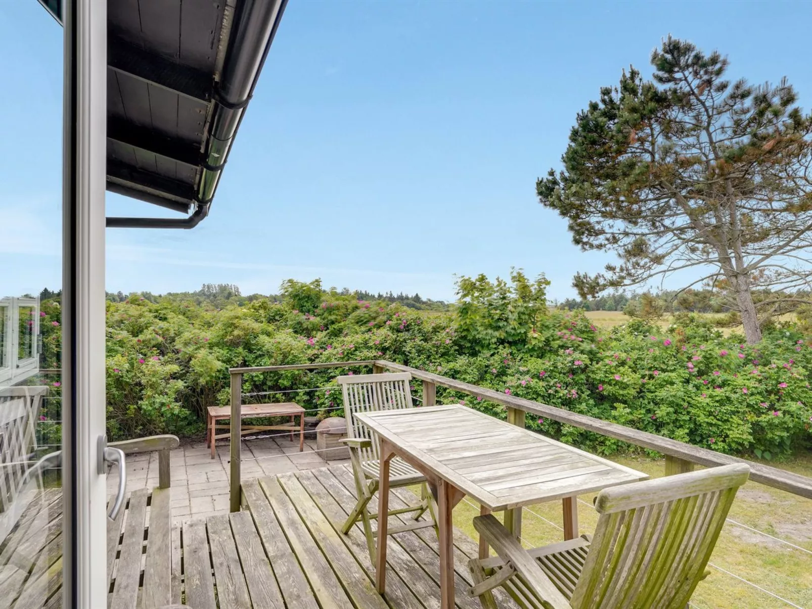 "Gren" - 90m to the fjord-Buiten