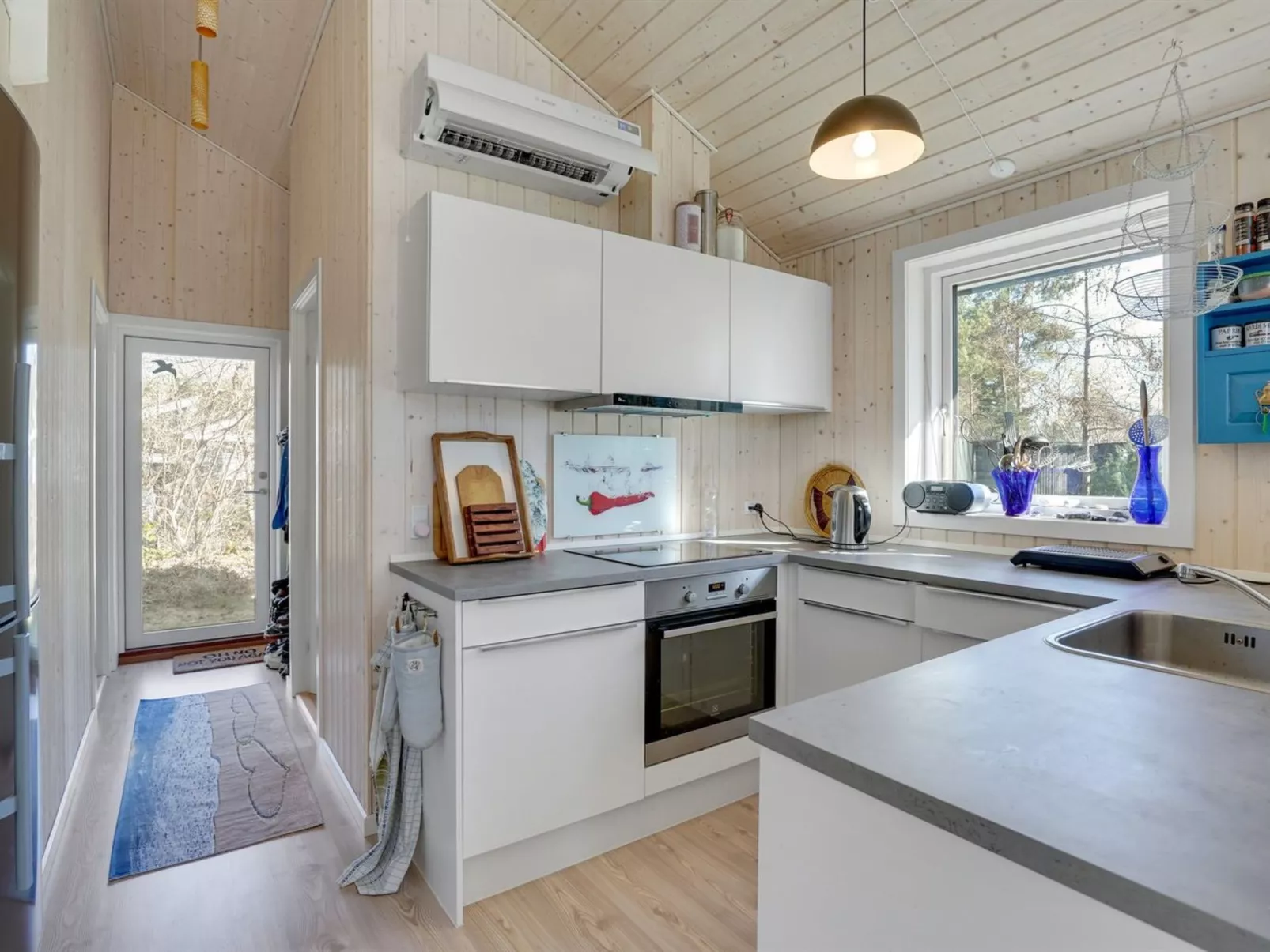 "Tancred" - 200m from the sea-Binnen