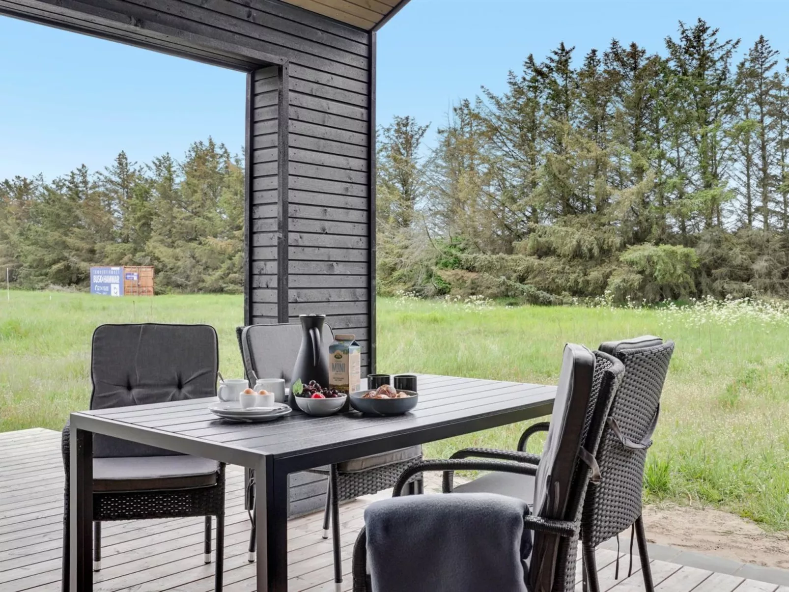 "Arlina" - 1.5km from the sea-Buiten