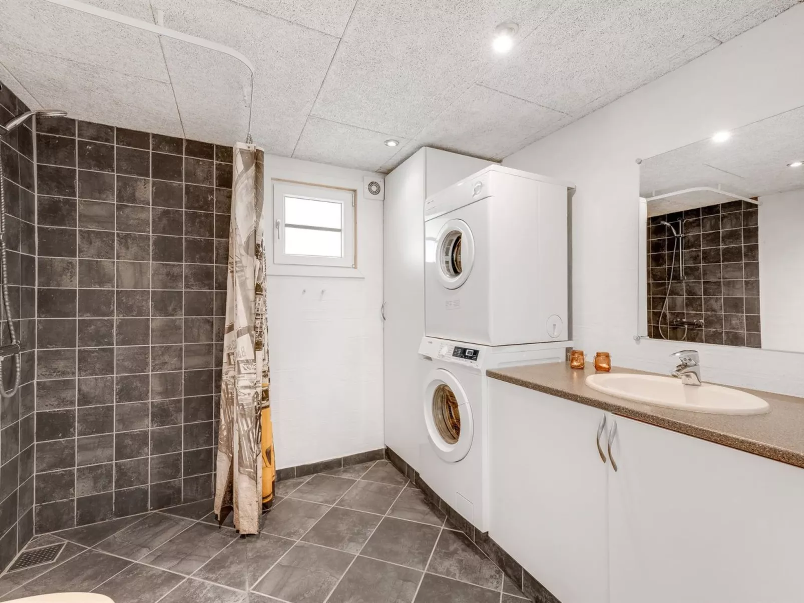 "Ludvig" -  from the sea-Binnen