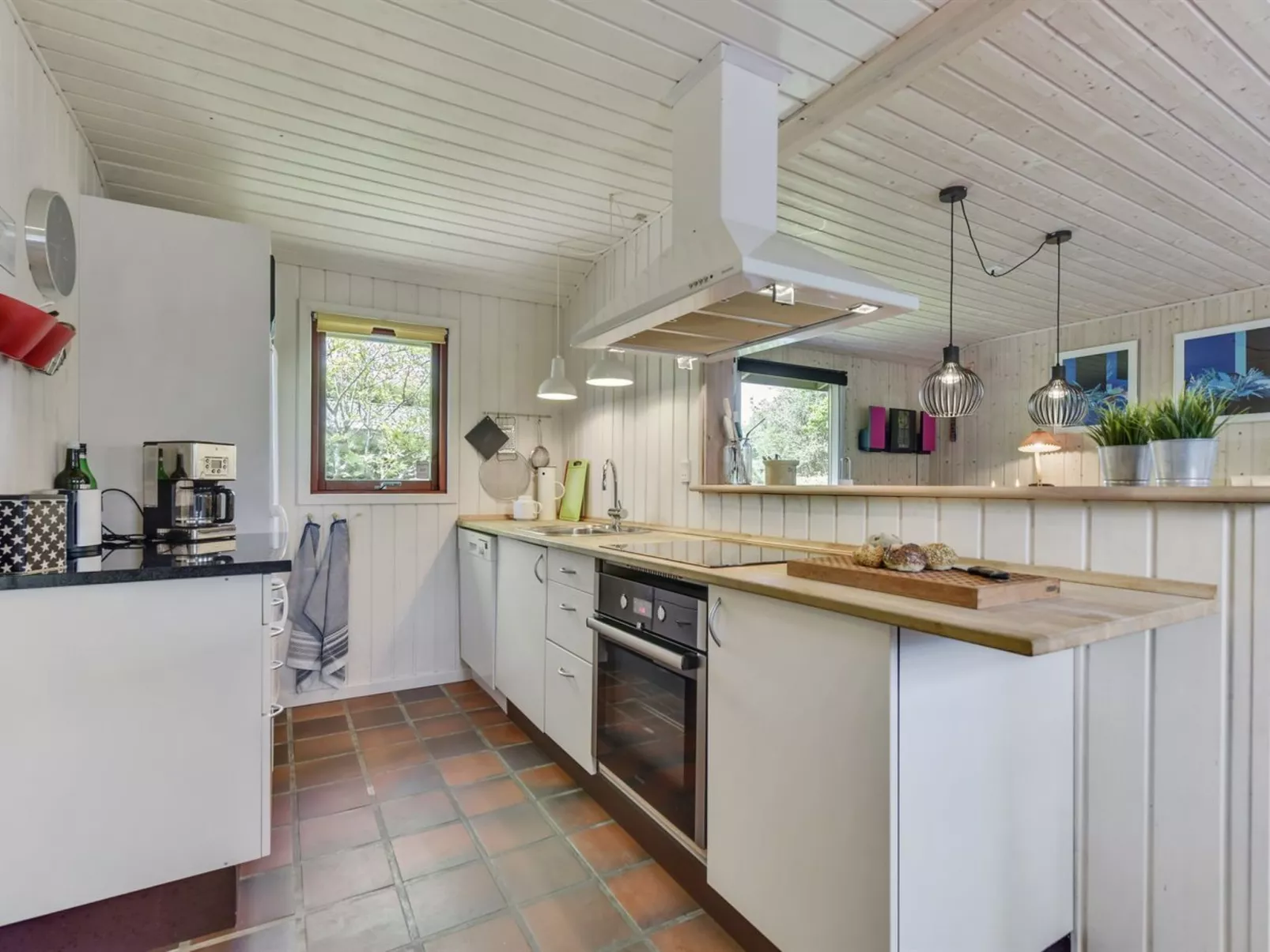 "Agnita" - 300m from the sea-Binnen