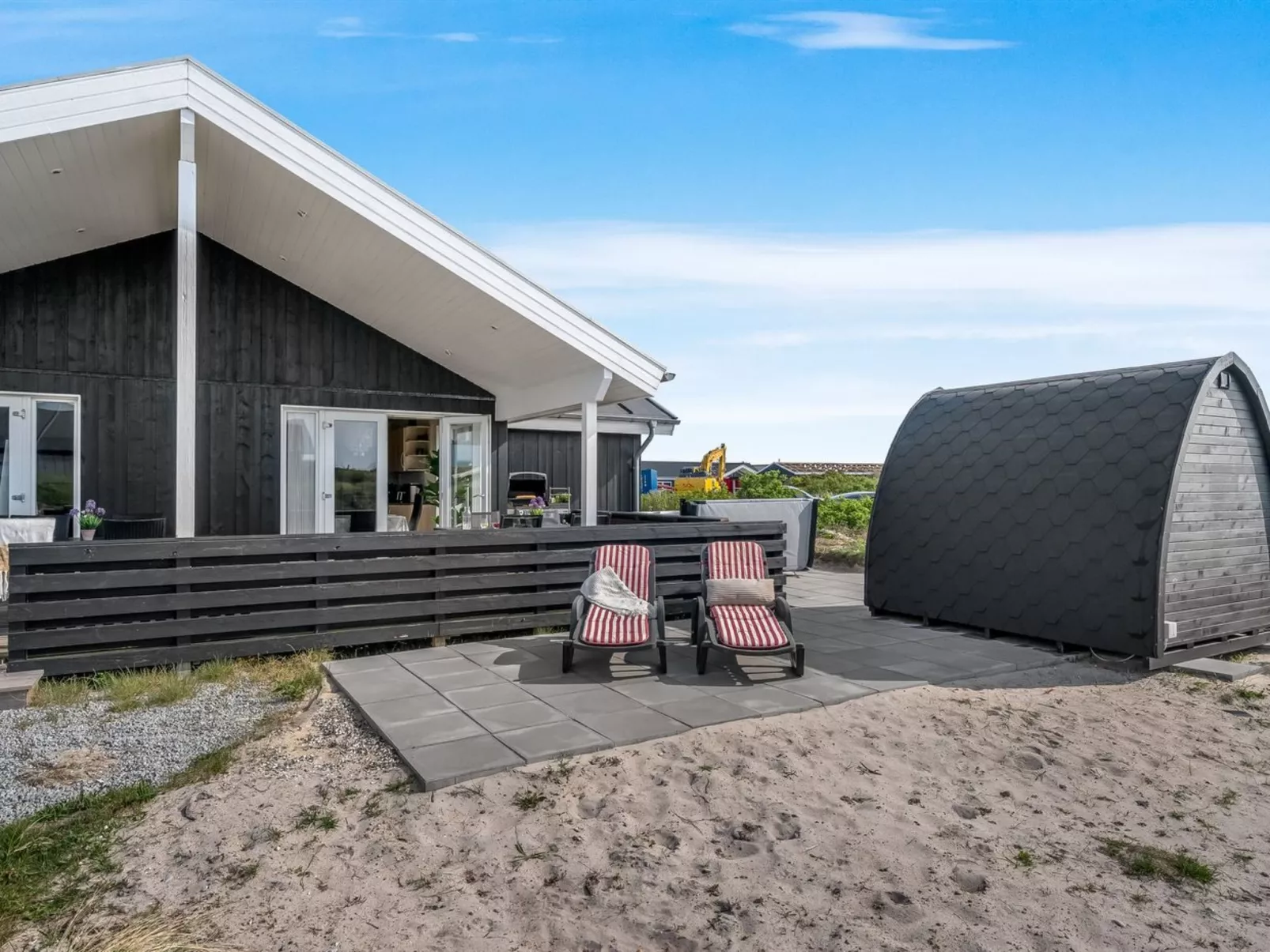 "Sibyll" -  from the sea-Binnen