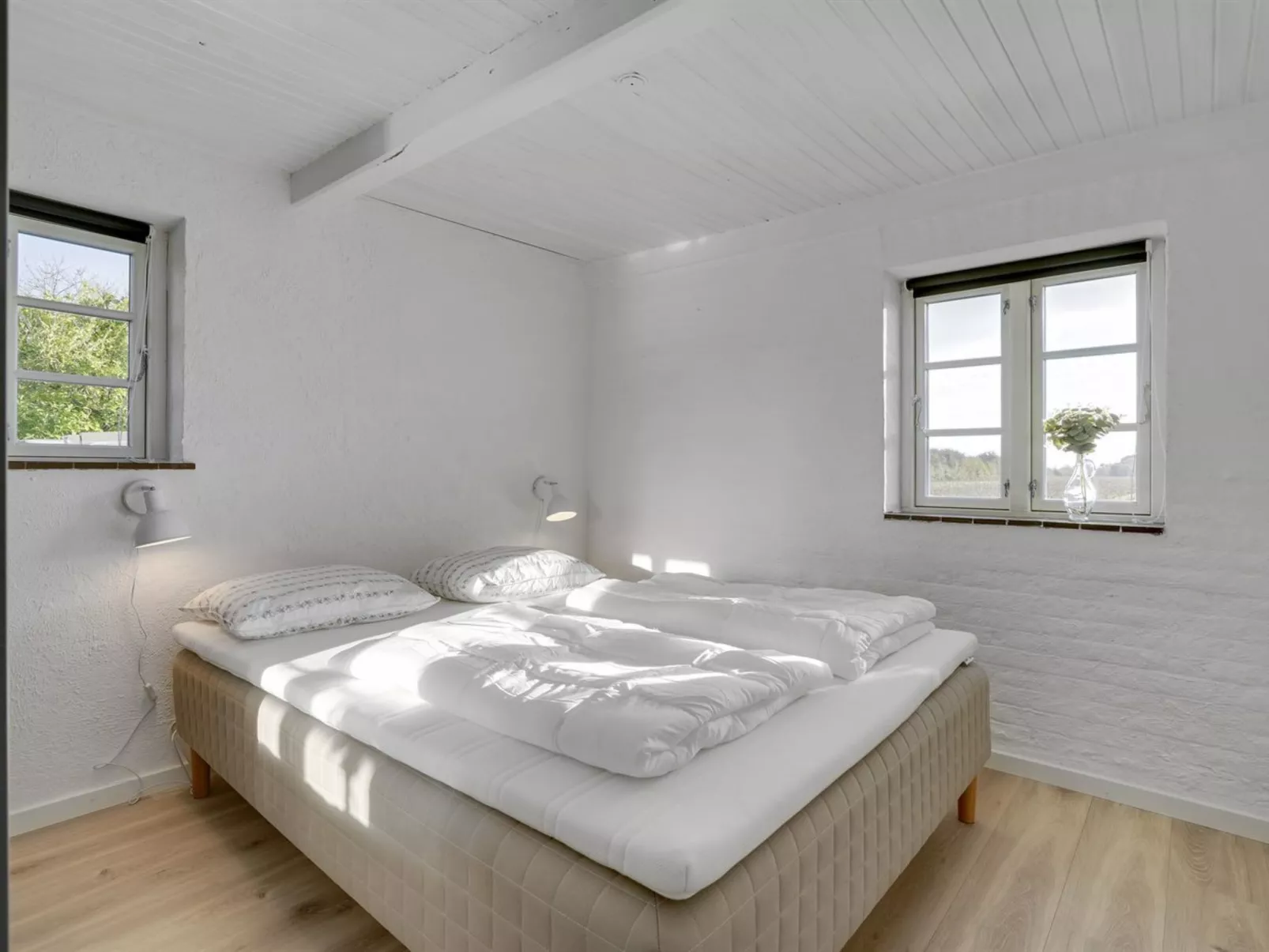 "Thessa" - 900m from the sea-Binnen