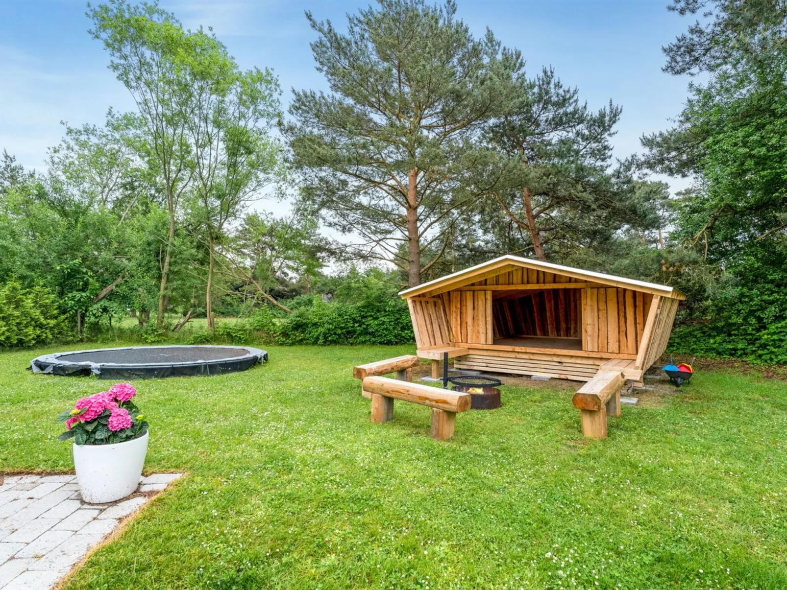 "Sverker" - 300m from the sea-Buiten