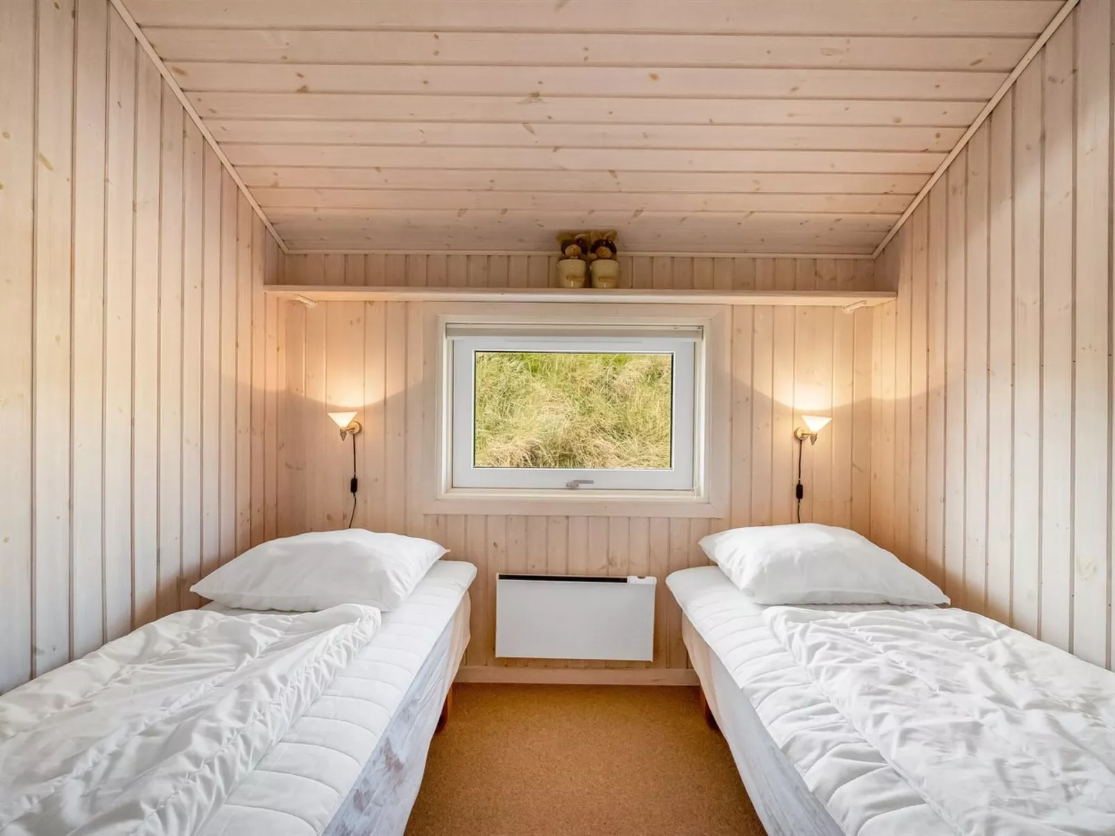 "Emelie" - 200m from the sea-Binnen