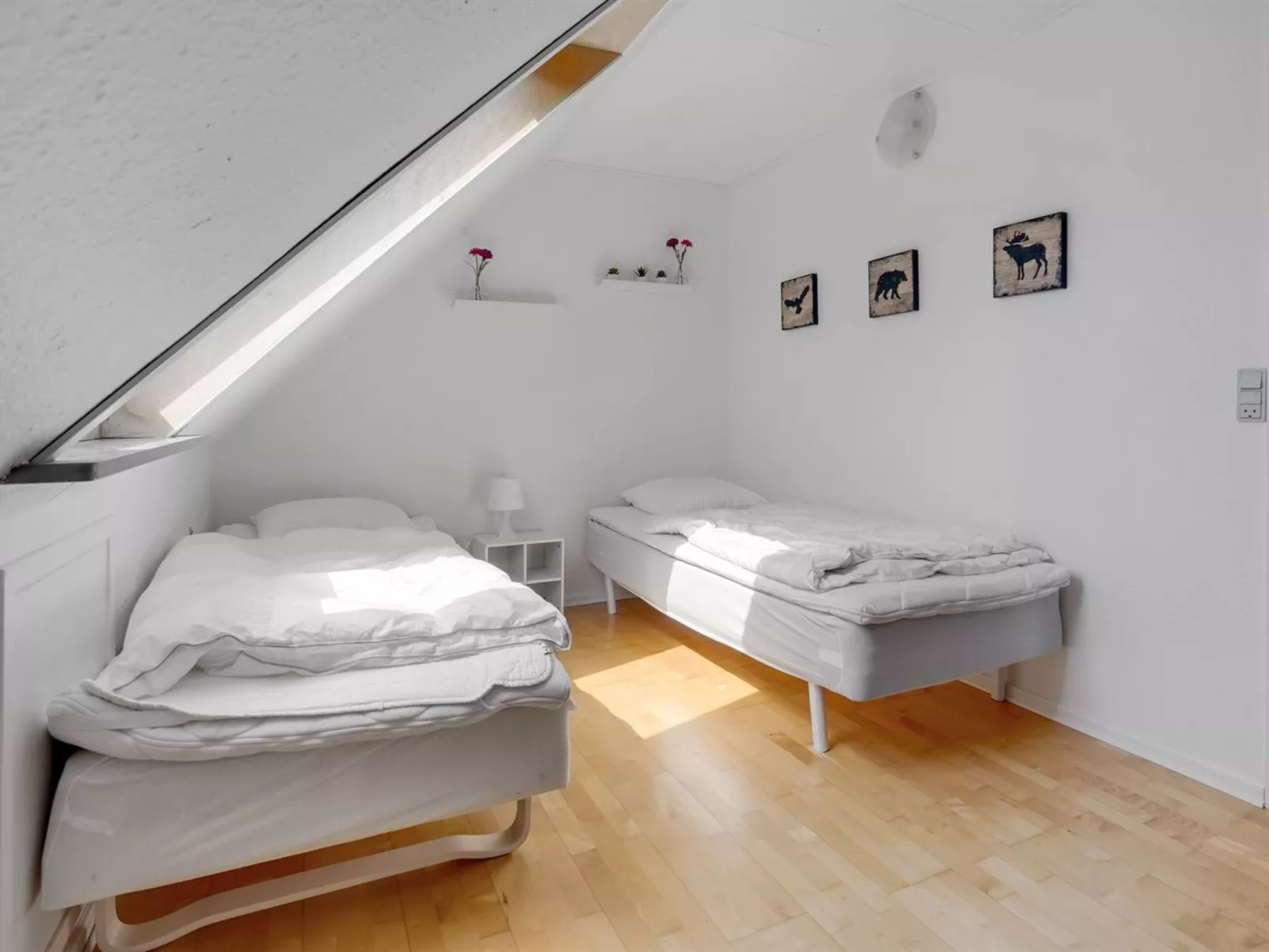 "Marka" - 2.5km from the sea-Binnen